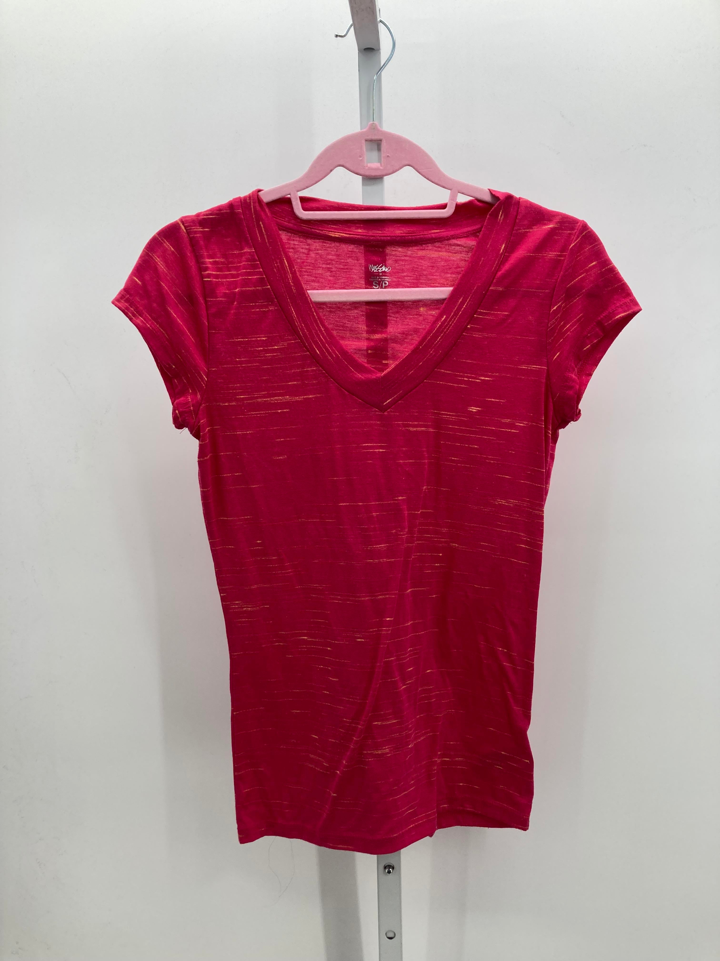 Mossimo Size Small Misses Short Sleeve Shirt