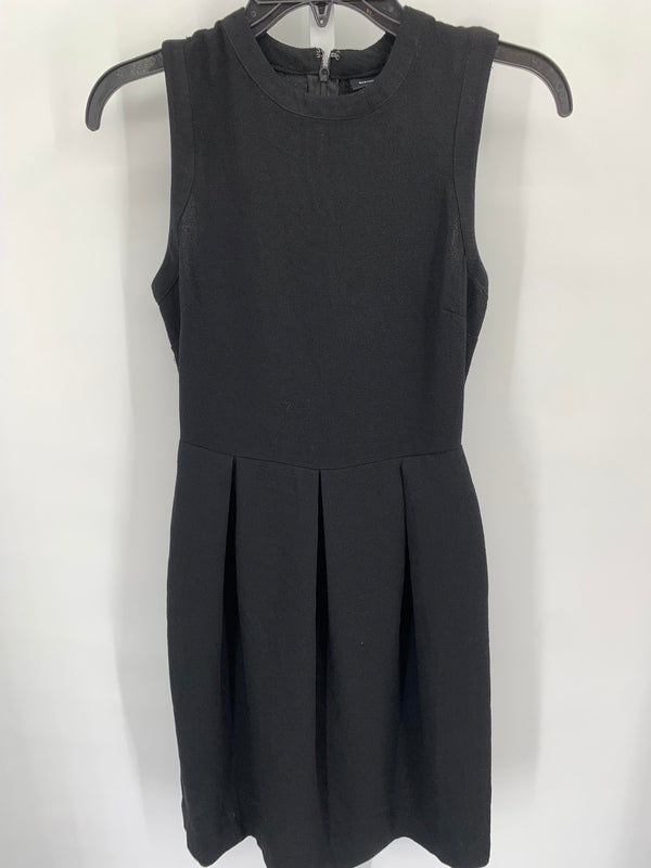 Who What Wear Size X Small Misses Sleeveless Dress