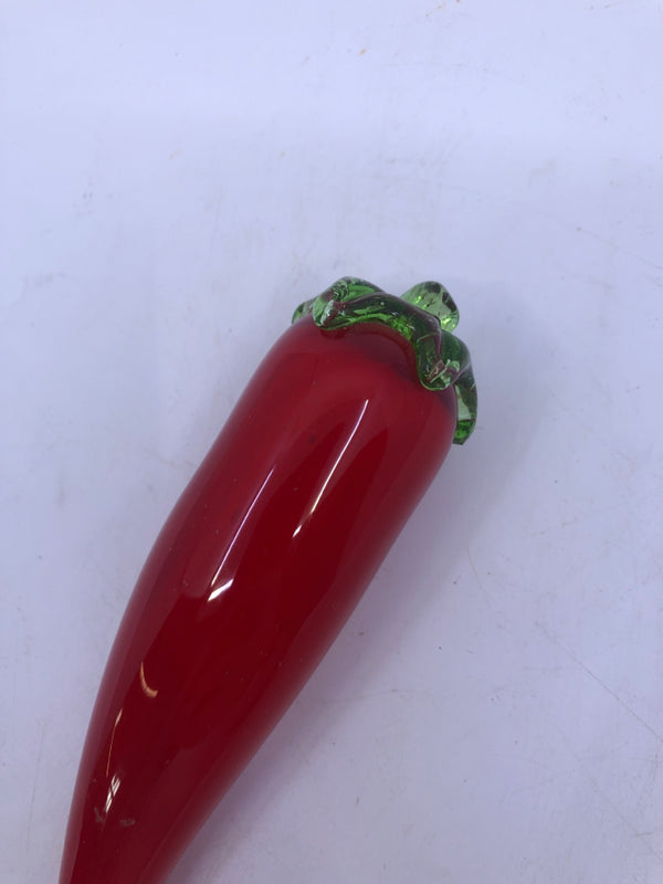 BLOWN GLASS RED CHILI PEPPER.