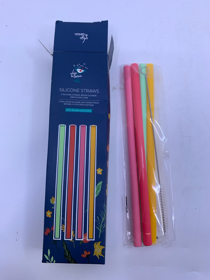 NIB 4 PK SILICONE STRAWS.