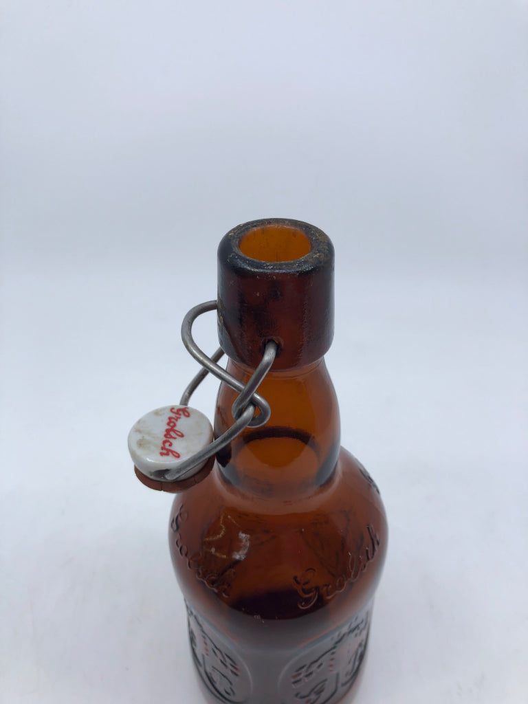 BROWN VTG BOTTLE.