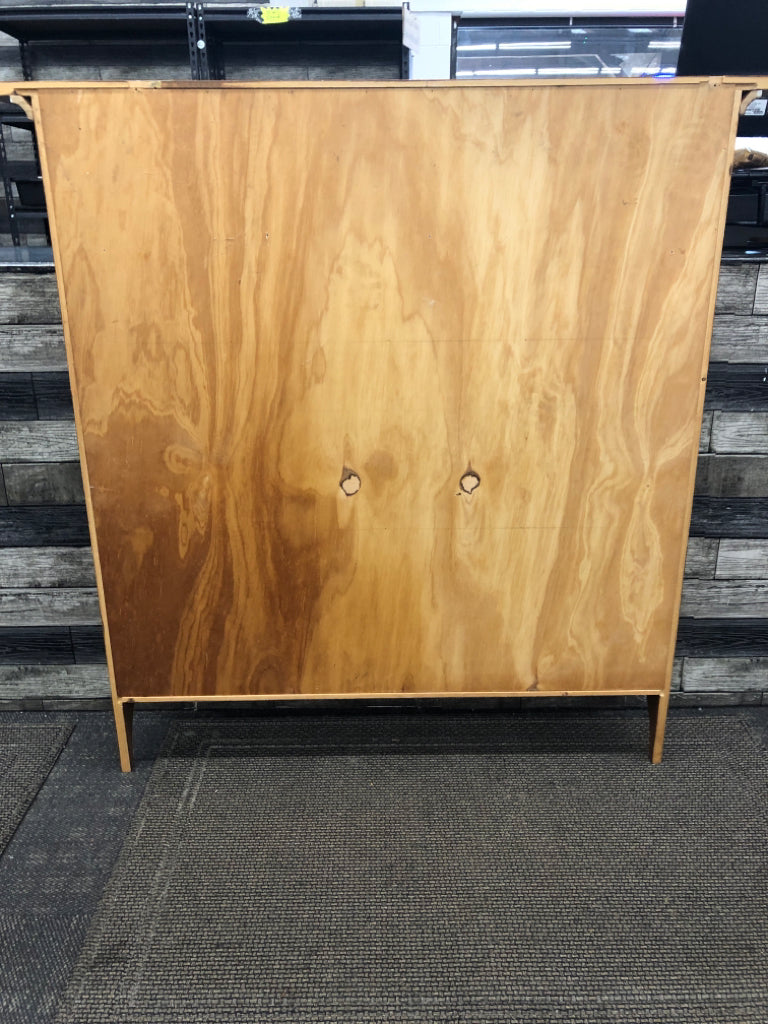 LIGHT WOOD 3-SHELF WALL HUTCH.