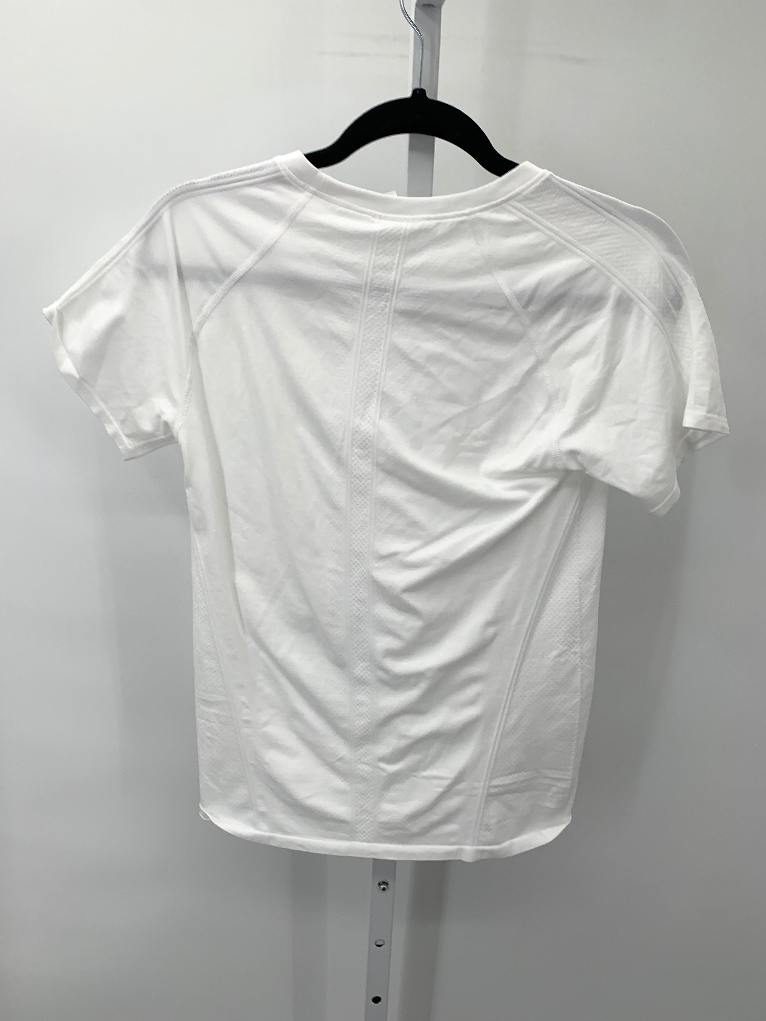 Size Large Misses Short Sleeve Shirt