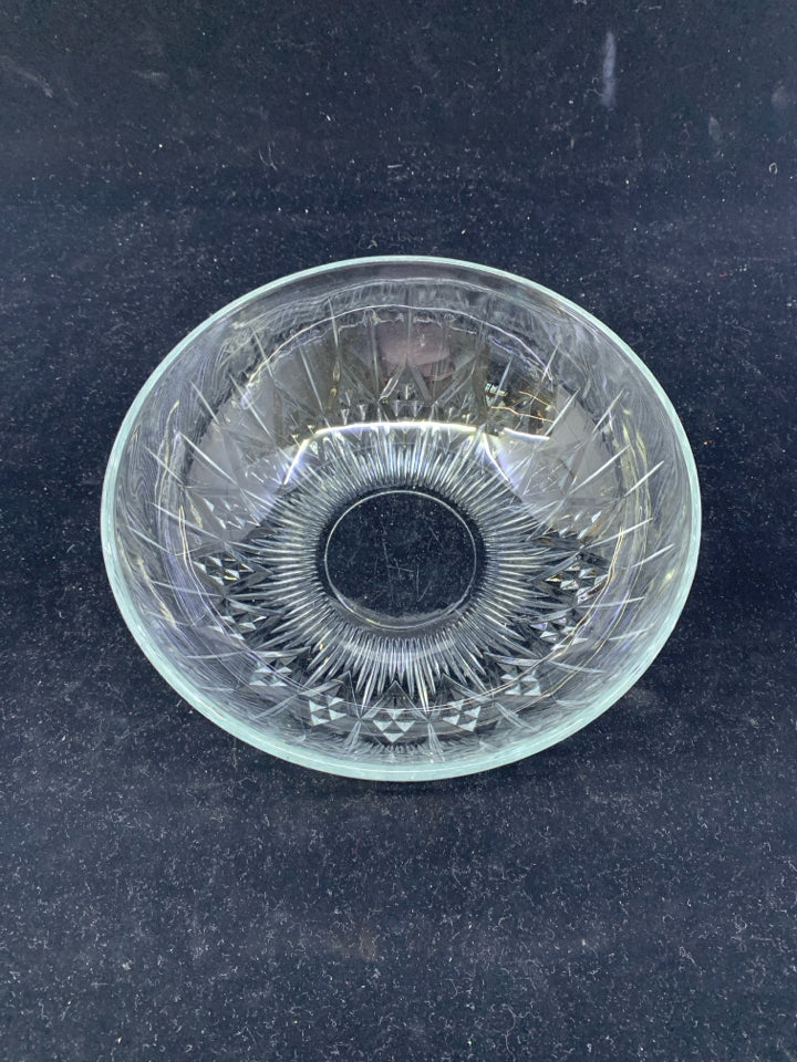 CUT GLASS BOWL W/DIAMOND PATTERN.