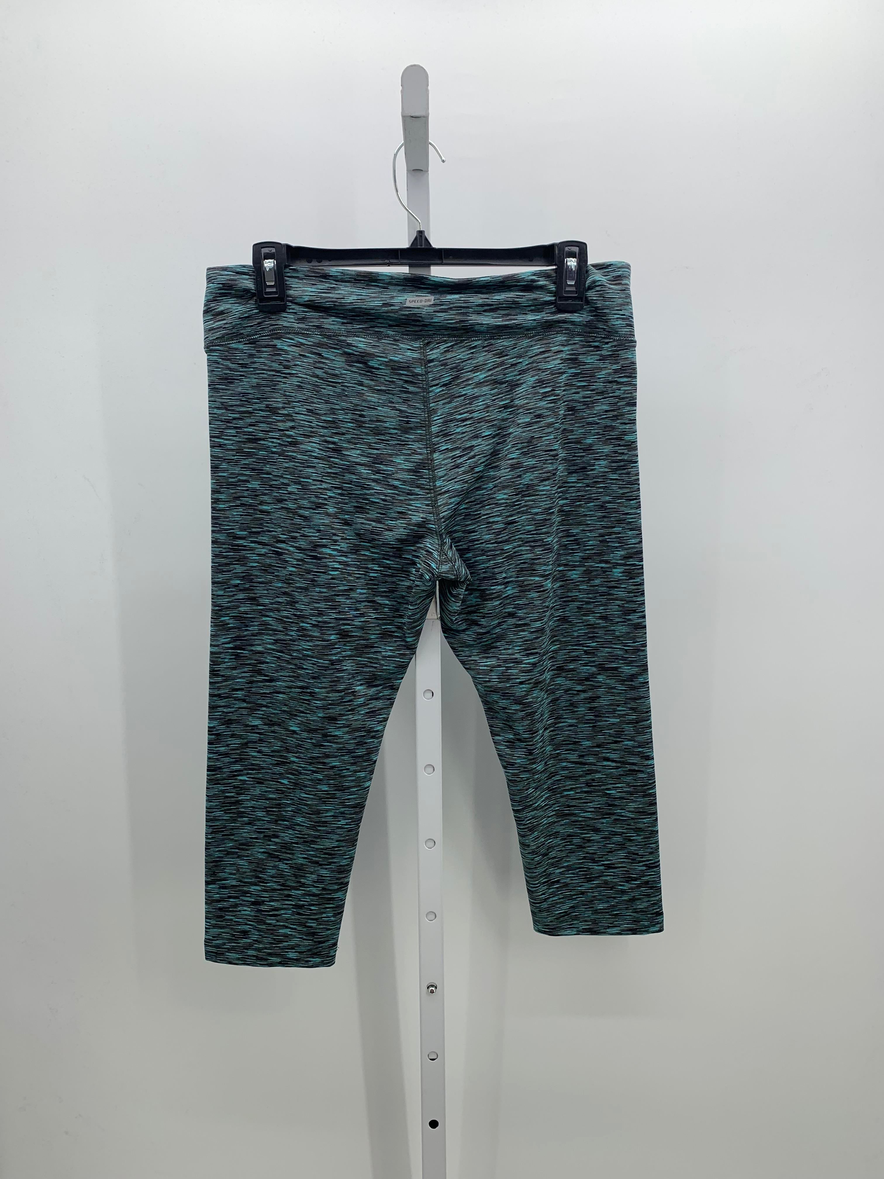 Spalding Size Large Misses Capri Pants