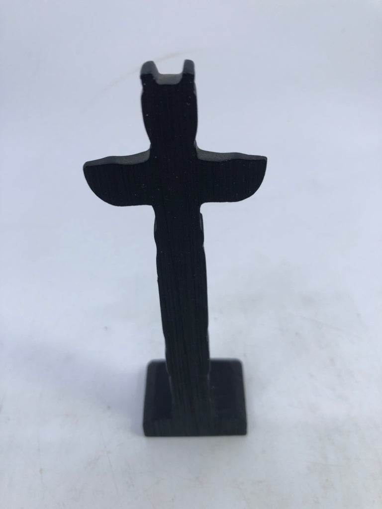 ANIMAL HOLDING HUMAN & EAGLE HAND CARVED TOTEM POLE.