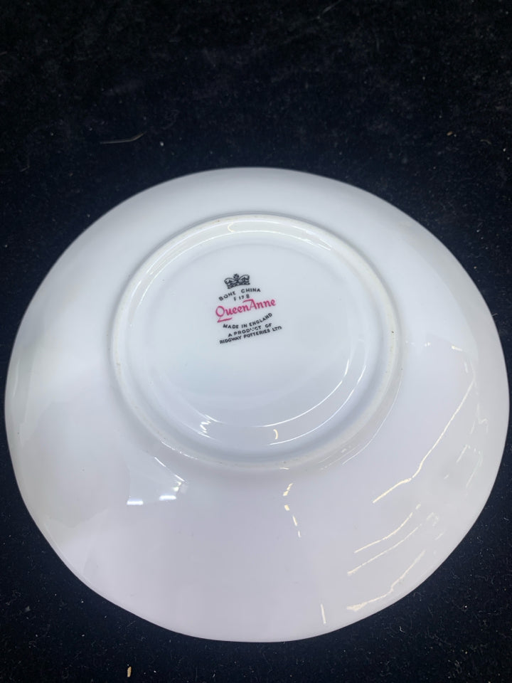 VTG PINK FLORAL W GOLD RIM TEACUP AND SAUCER.