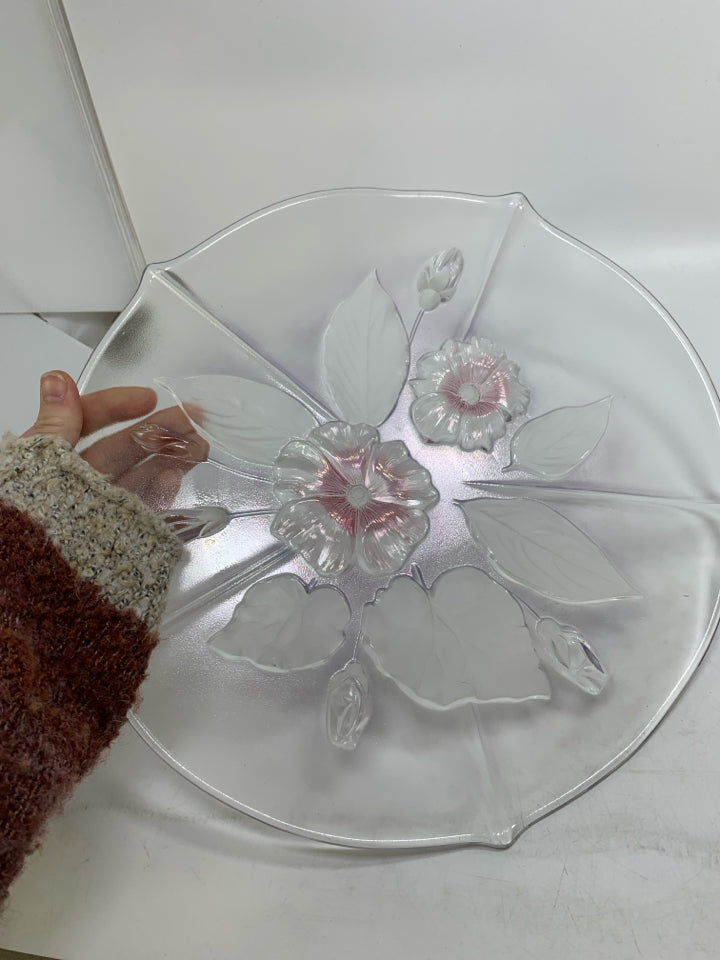 GLASS PLATTER W/ PINK FLOWERS W/ LEAVES.