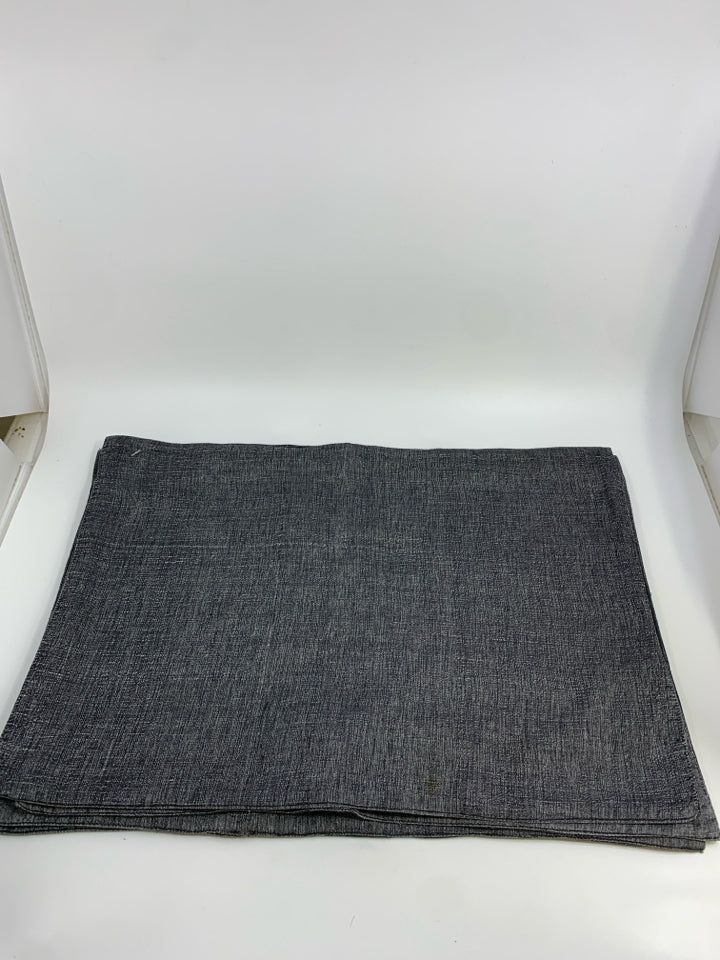 4PC DARK GREY FABRIC PLACEMATS.