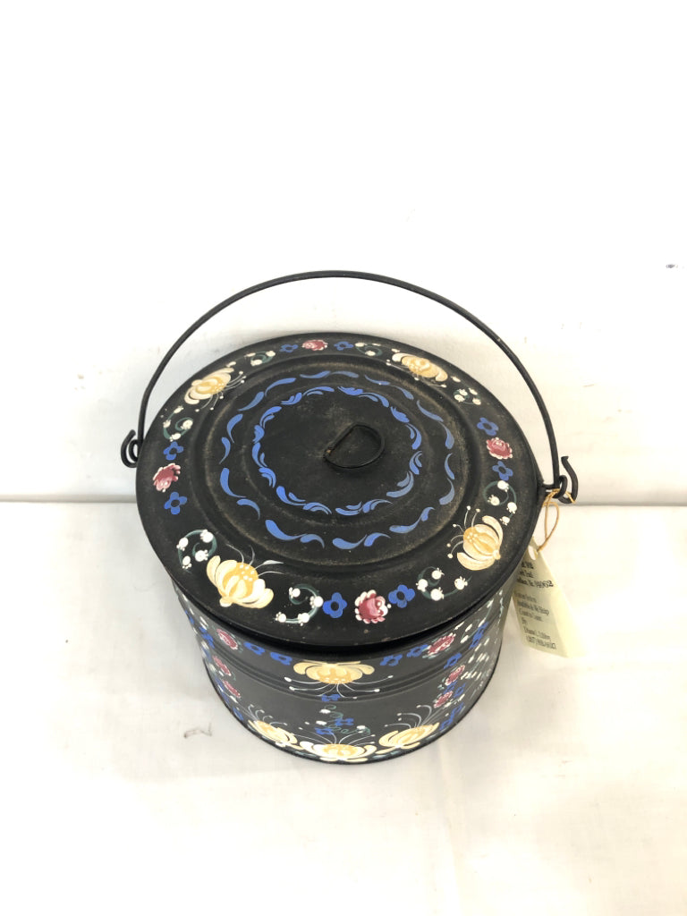 ANTIQUE MAINE TINWARE BLACK TIN W/ PAINTED FLOWERS HANDLES.