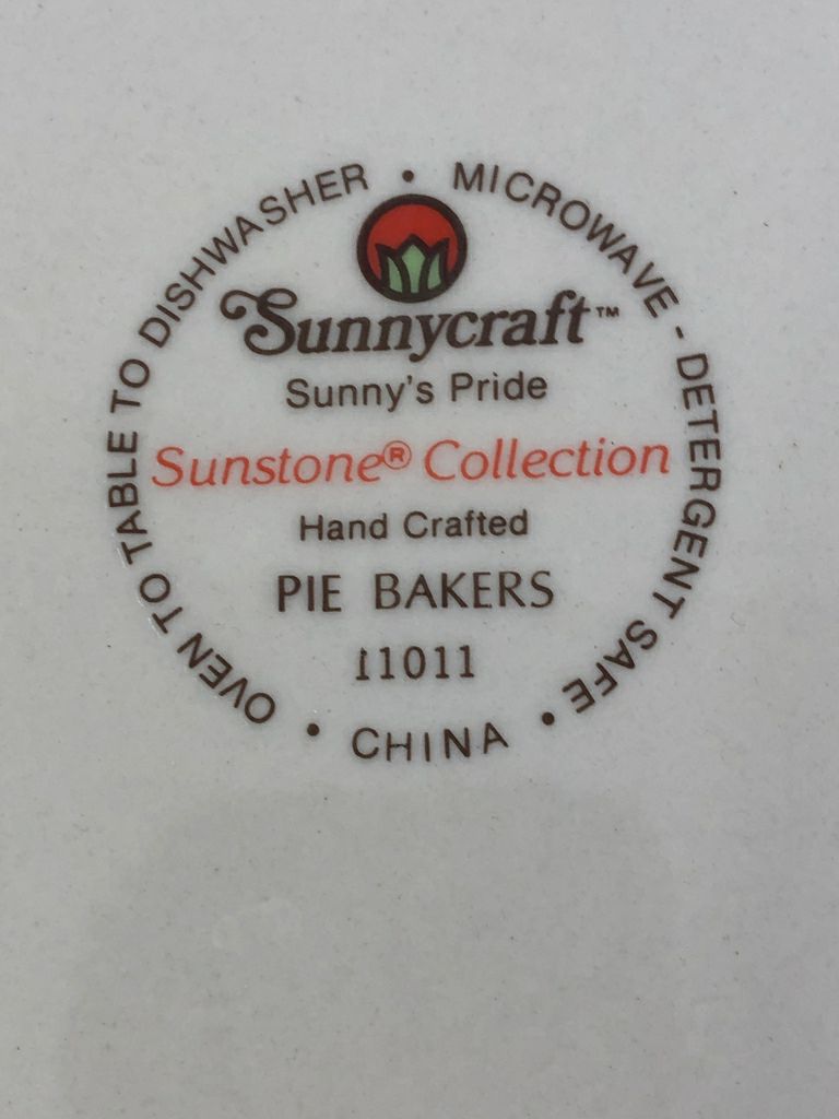 VTG CHERRY PIE PLATE.