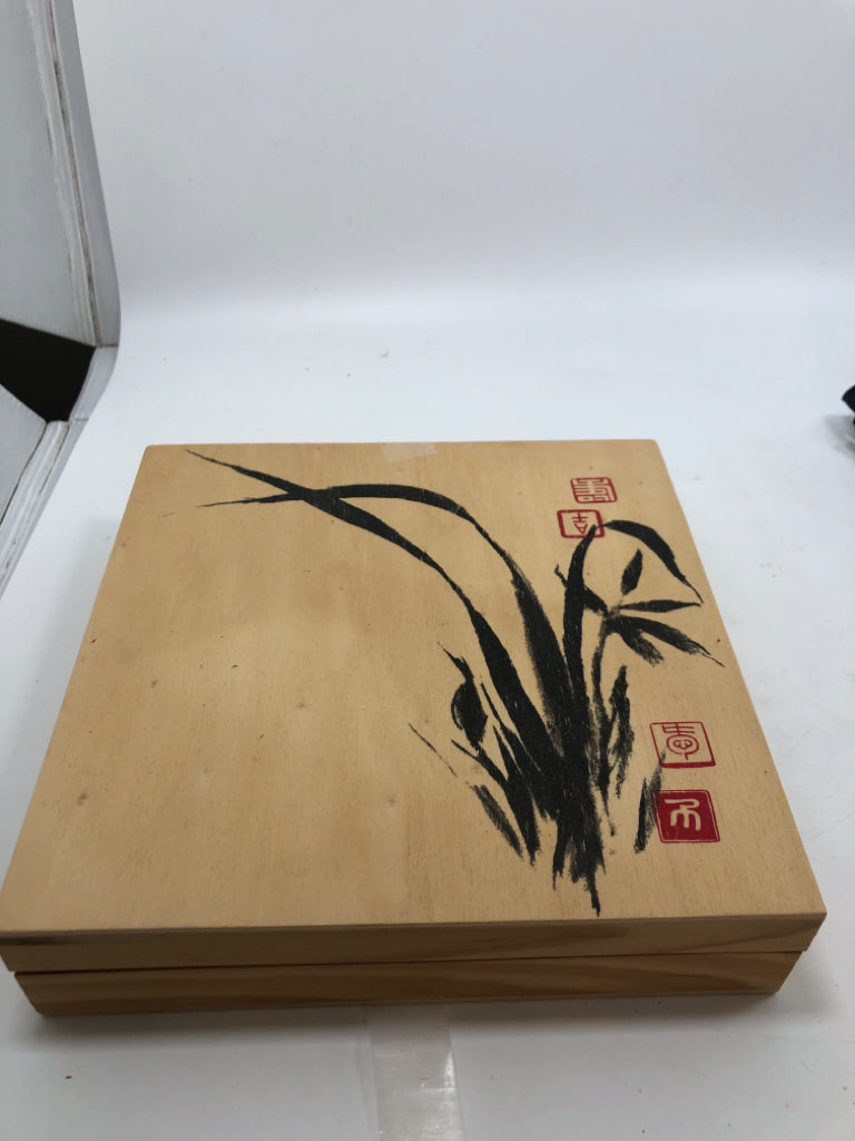 THE ART OF CHINESE CHOPS IN BOX.