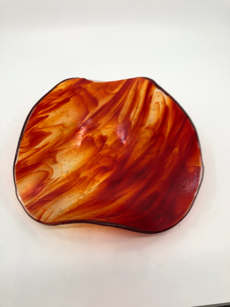 RED ORANGE WAVY EDGE BOWL.