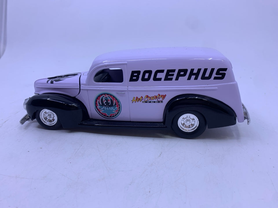 PURPLE BOCEPHUS VTG CAR.