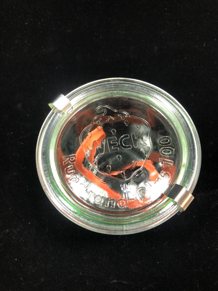 WECK MOLD GLASS CANNING JAR W/RUBBER SEALING RING AND CLAMPS.
