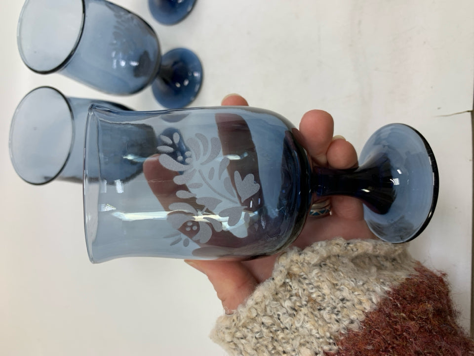 SHORT BLUE GLASS ETCHED WINE GLASSES.