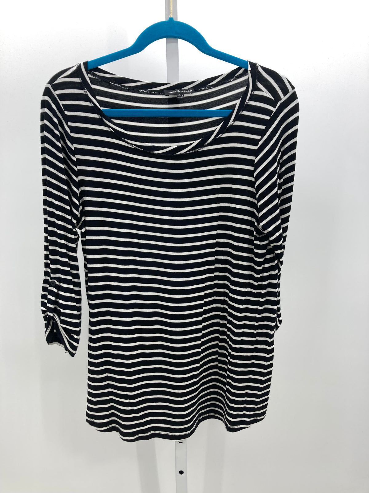 Cable & Gauge Size Large Misses 3/4 Sleeve Shirt
