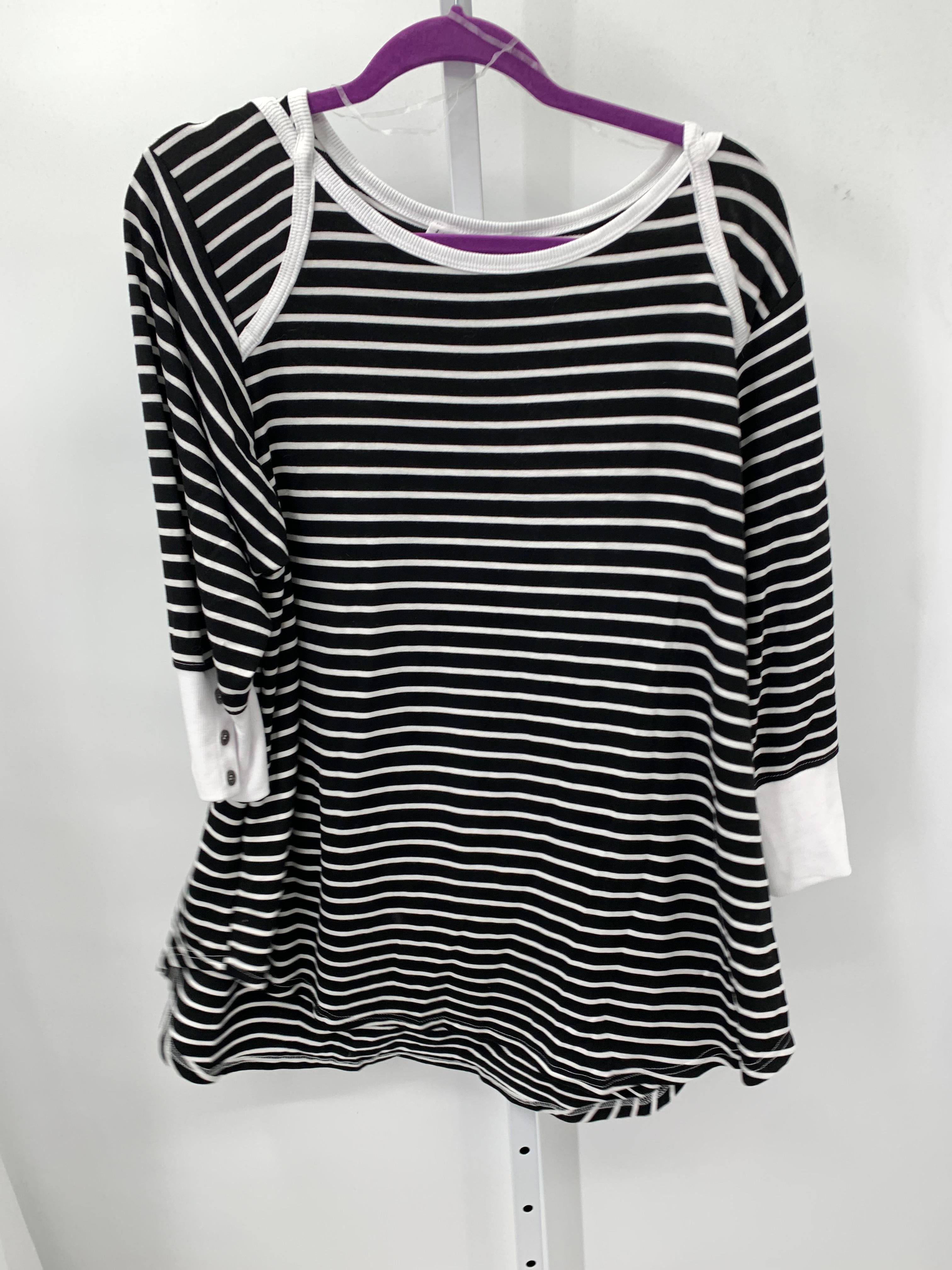 Size 2X Womens 3/4 Sleeve Shirt