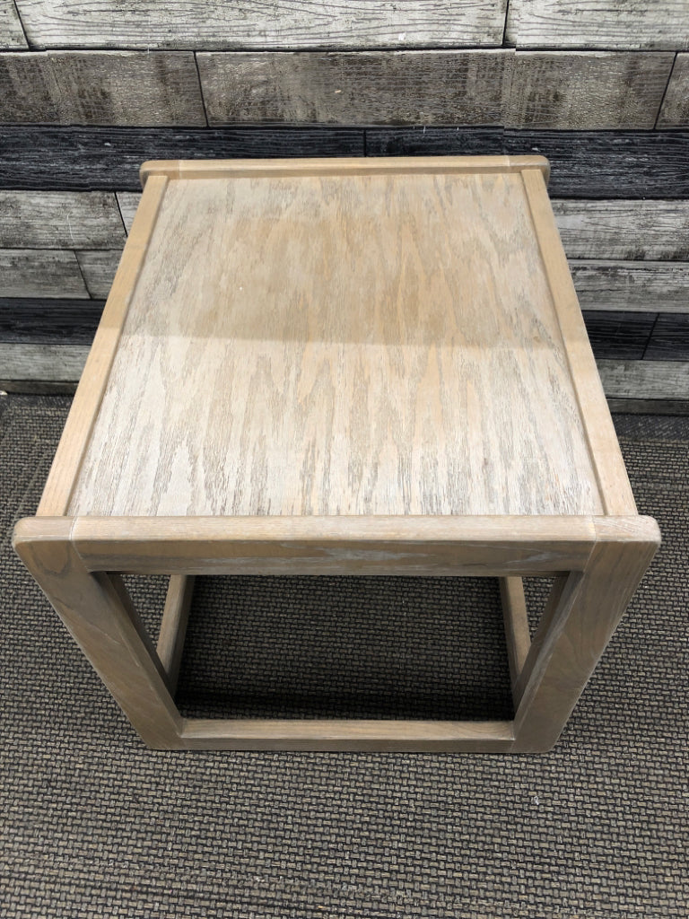 2 GREY WASHED NESTING TABLES.