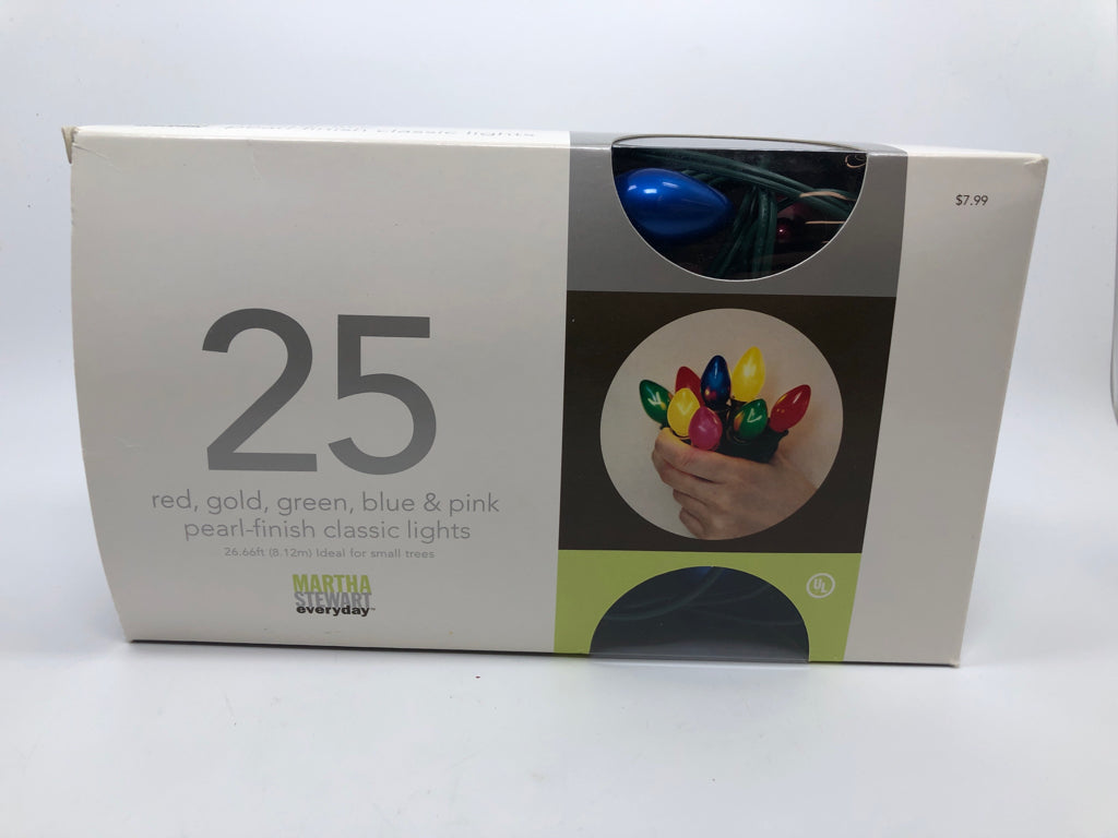 MULTI-COLOR PEAR-FINISH CLASSIC CHRISTMAS LIGHTS - MARTHA STEWART - IN BOX.
