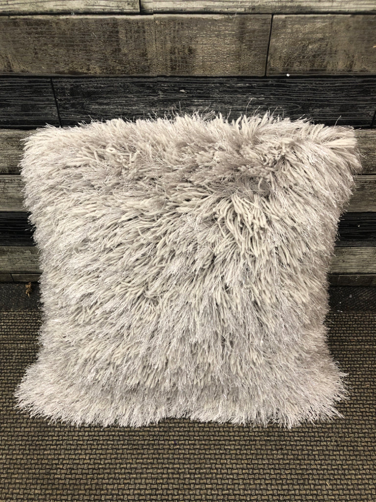 GREY SPARKLE FRINGE PILLOW.