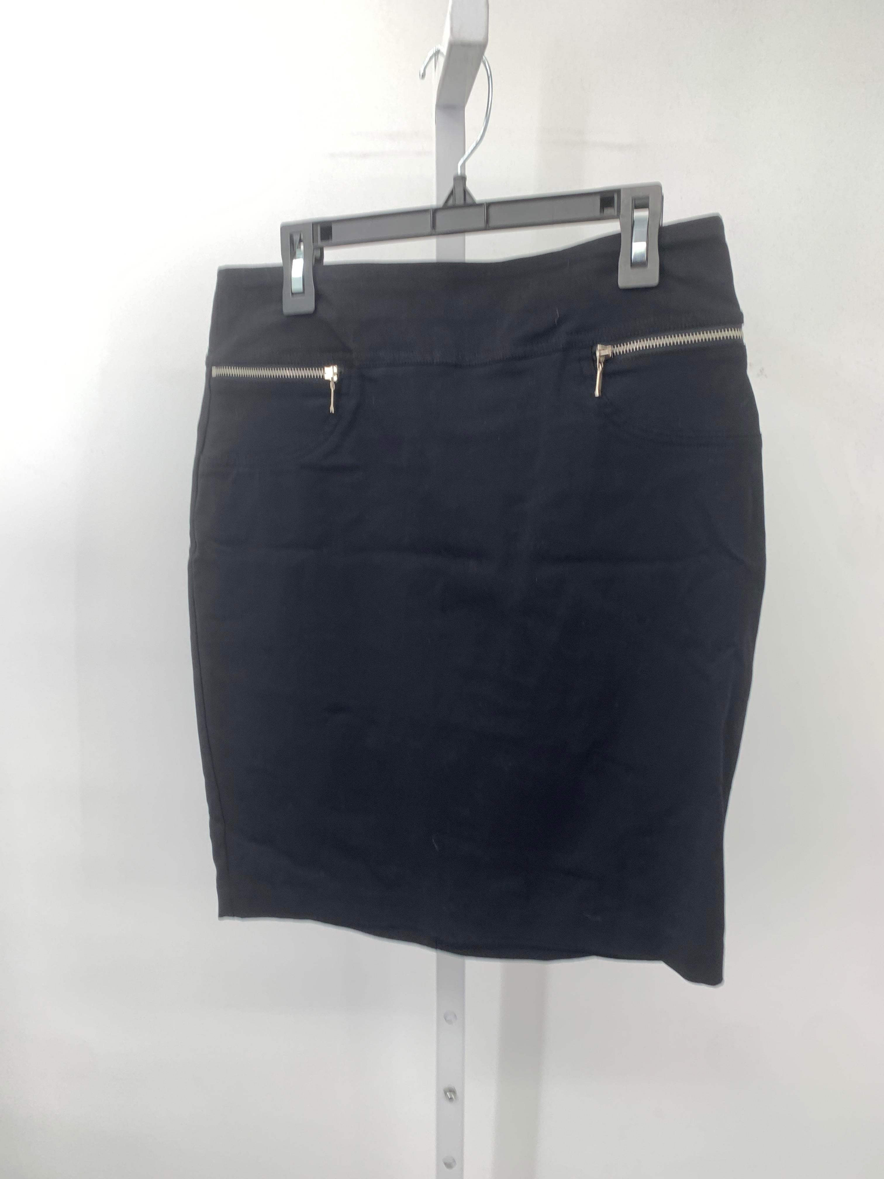 Joe B Size Medium Juniors Skirt