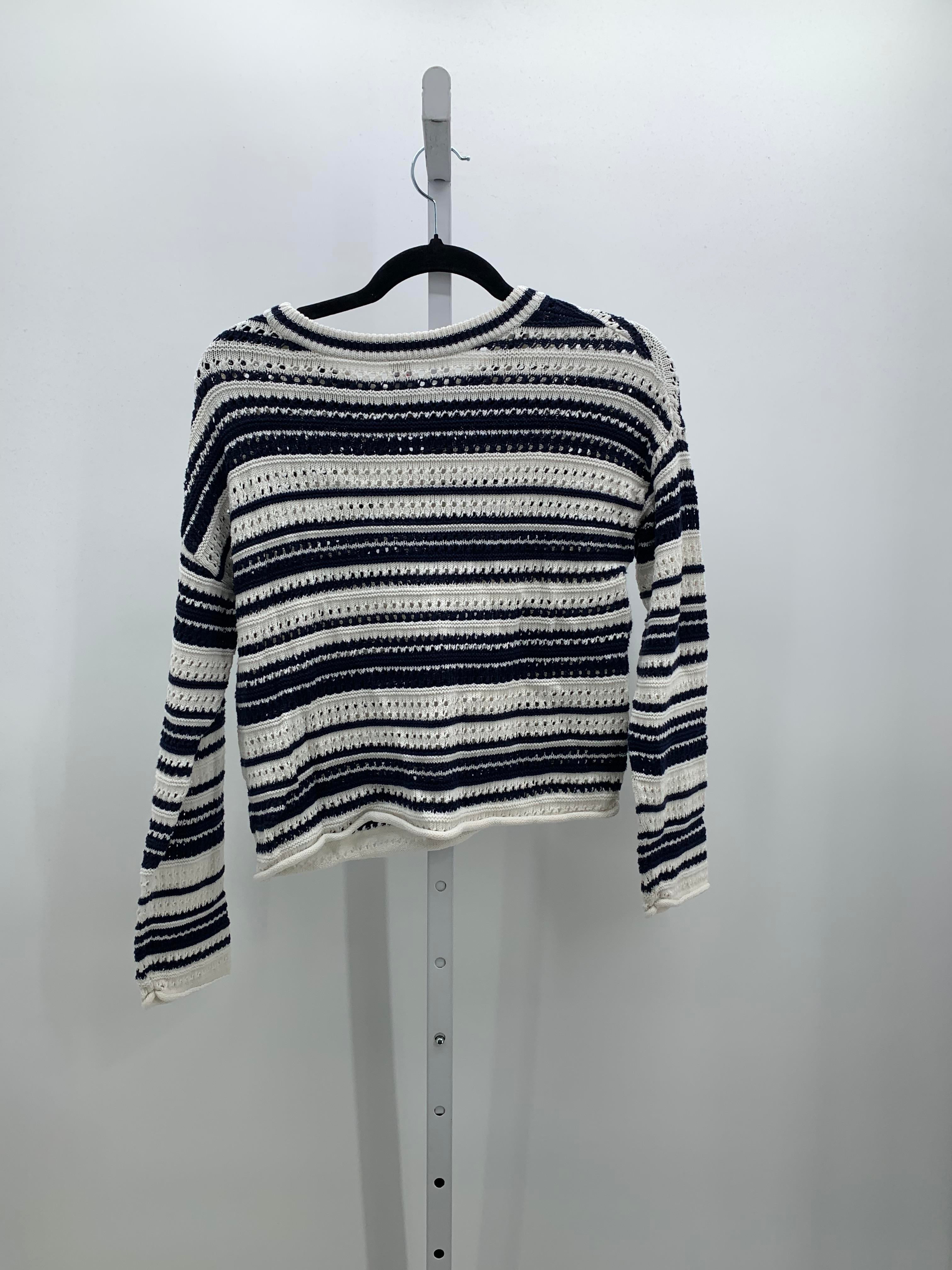 Old Navy Size 14-16 Girls Long Sleeve Sweater