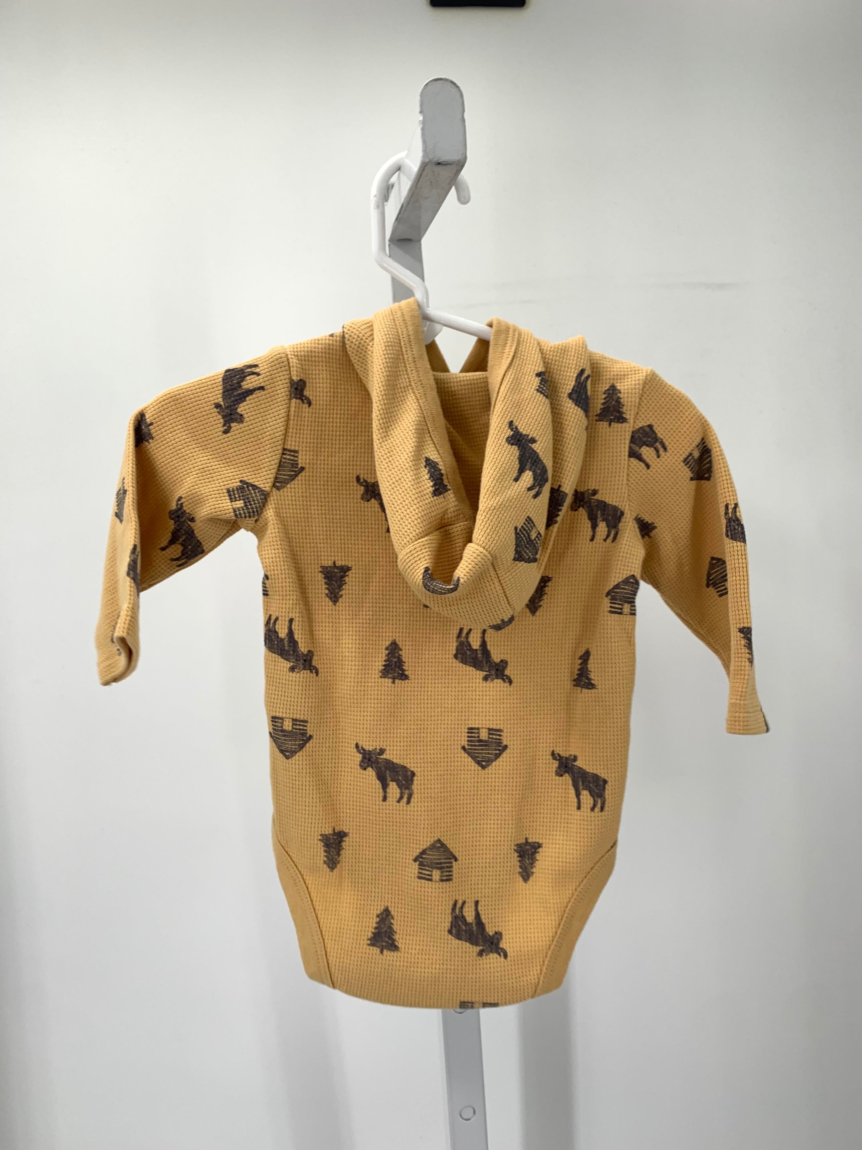 CABINS MOOSE HOODED
