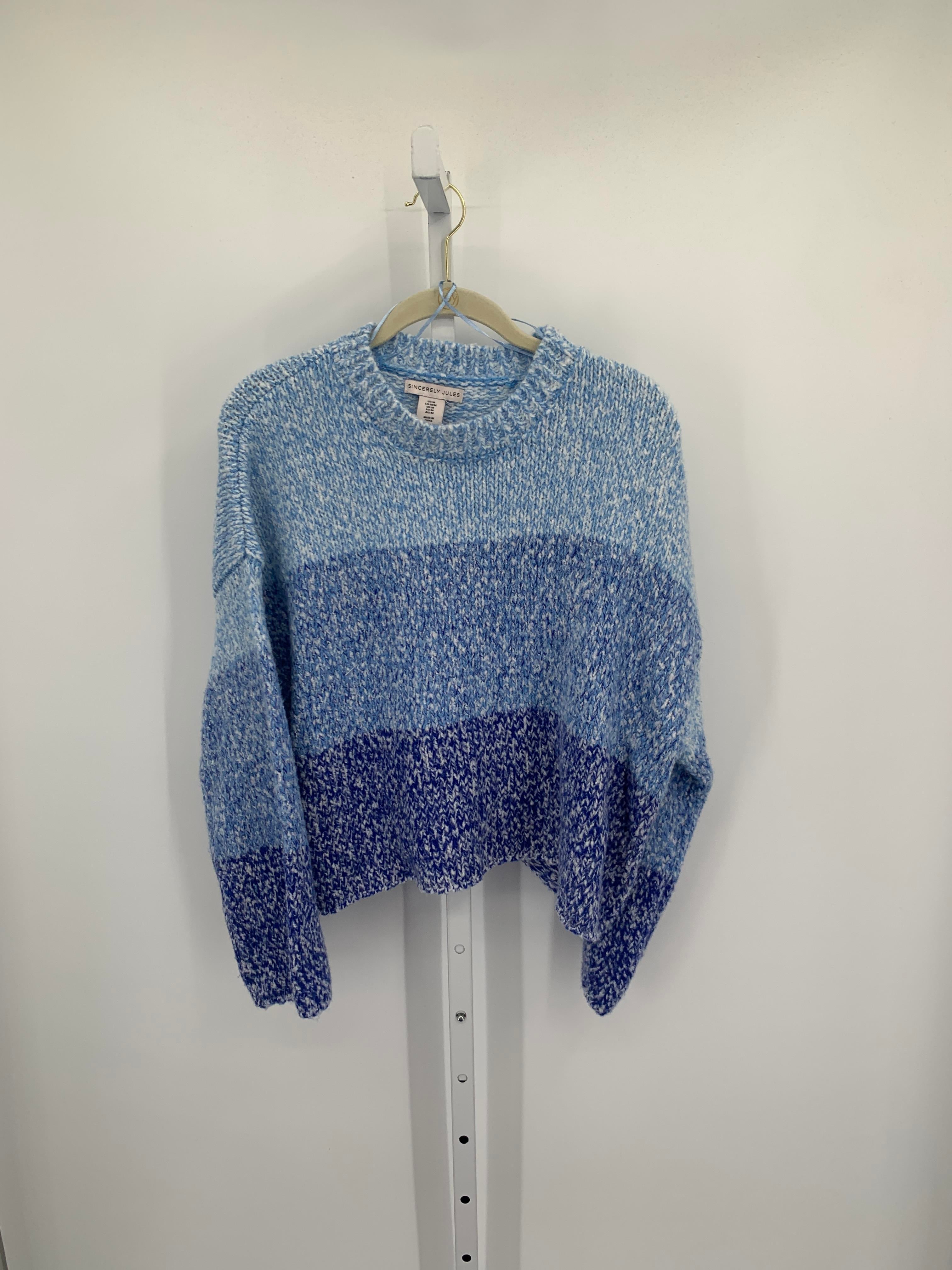 Size Medium Juniors Long Sleeve Sweater