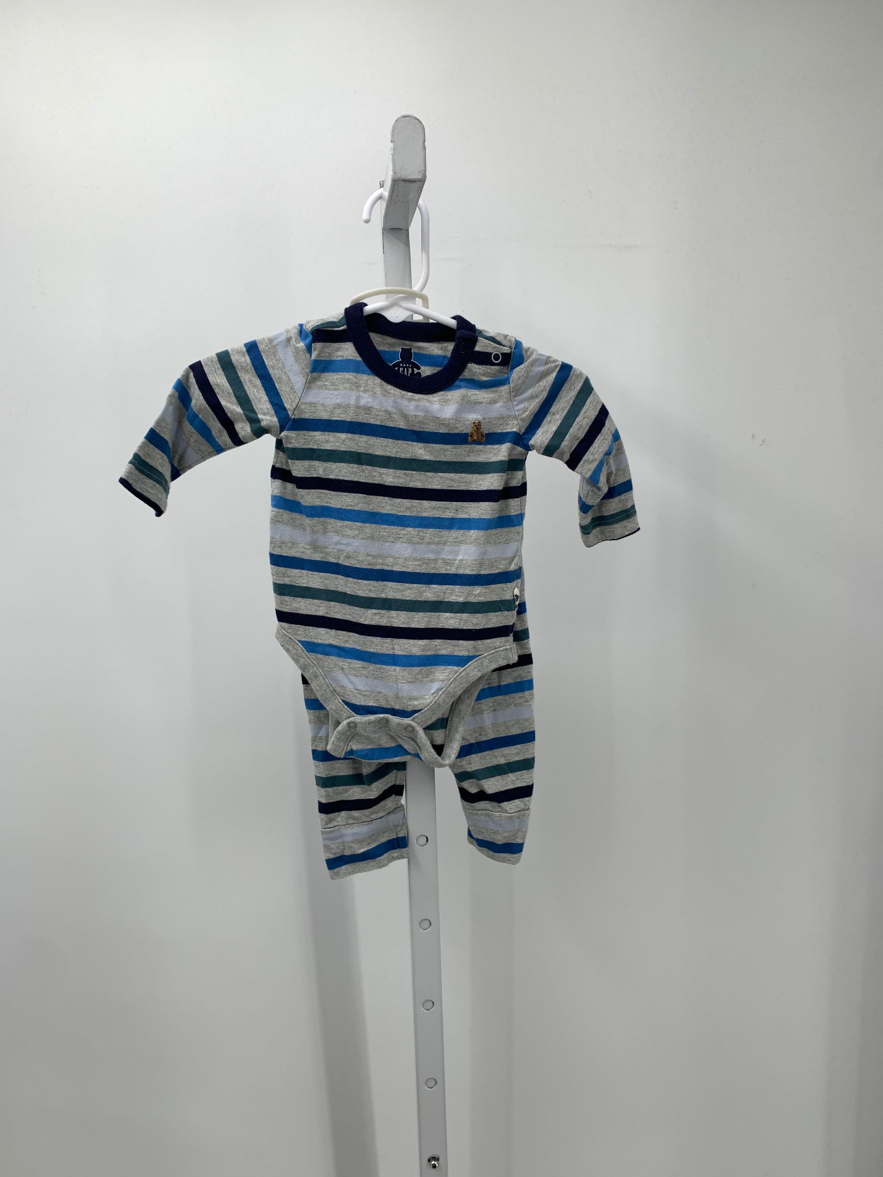 STRIPES KNIT SHIRT AND PANTS