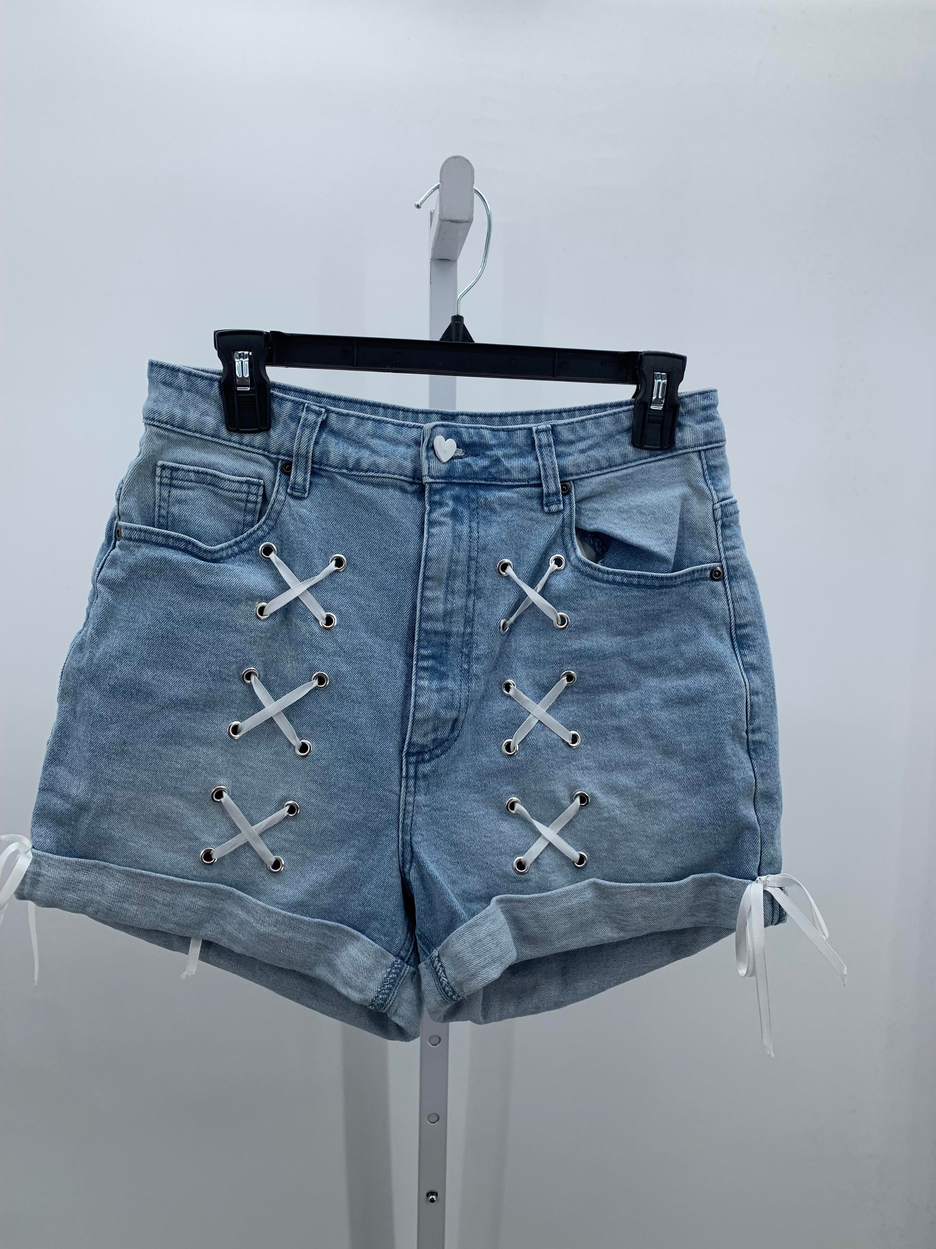 Hot Topic Size 9 Juniors Shorts
