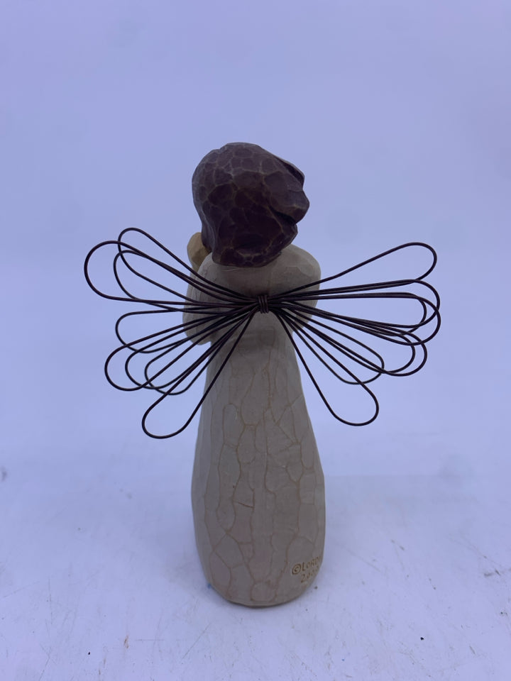 WILLOW TREE ANGEL OF THE HEART.