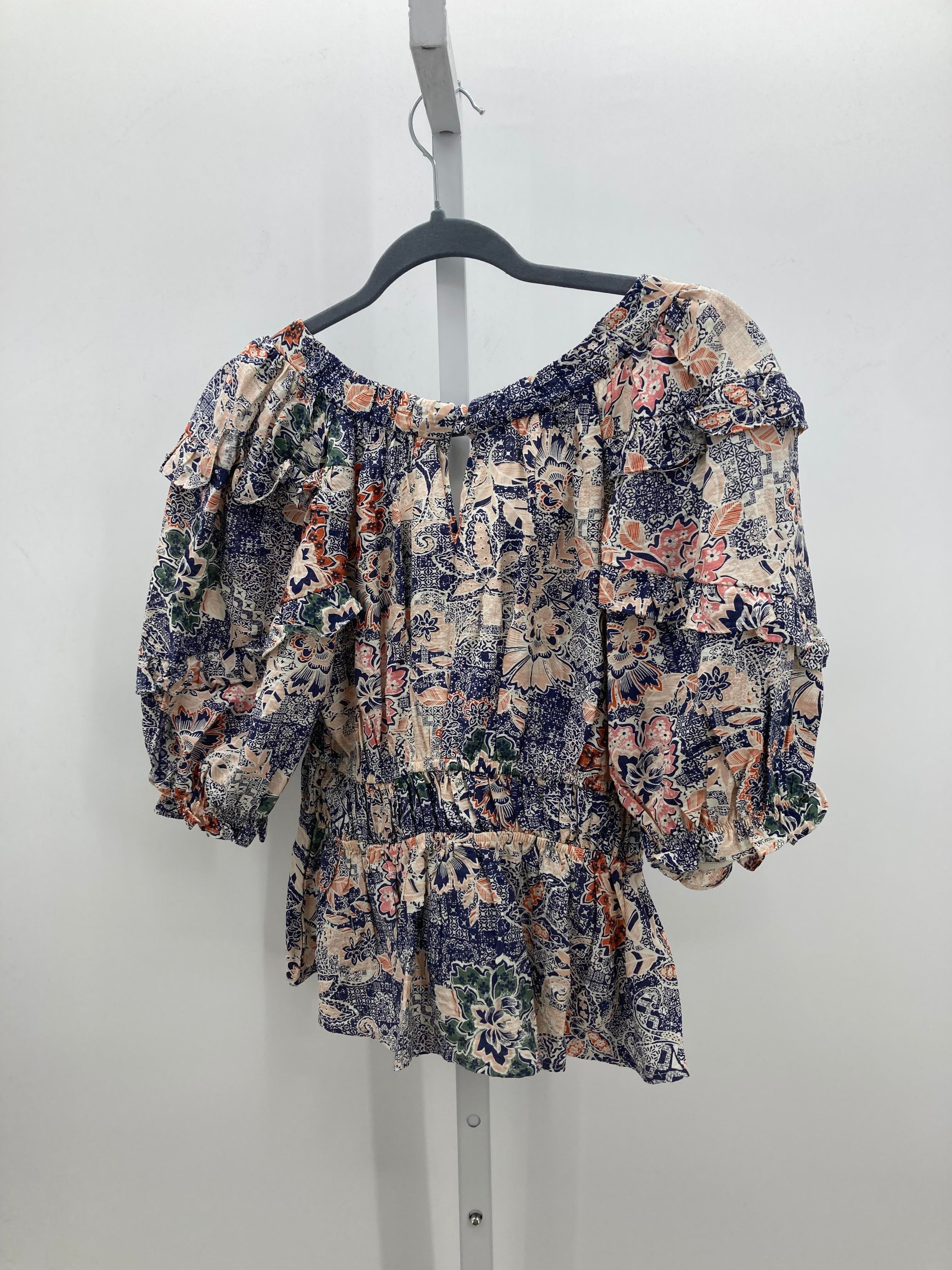 FLORAL PRINT.