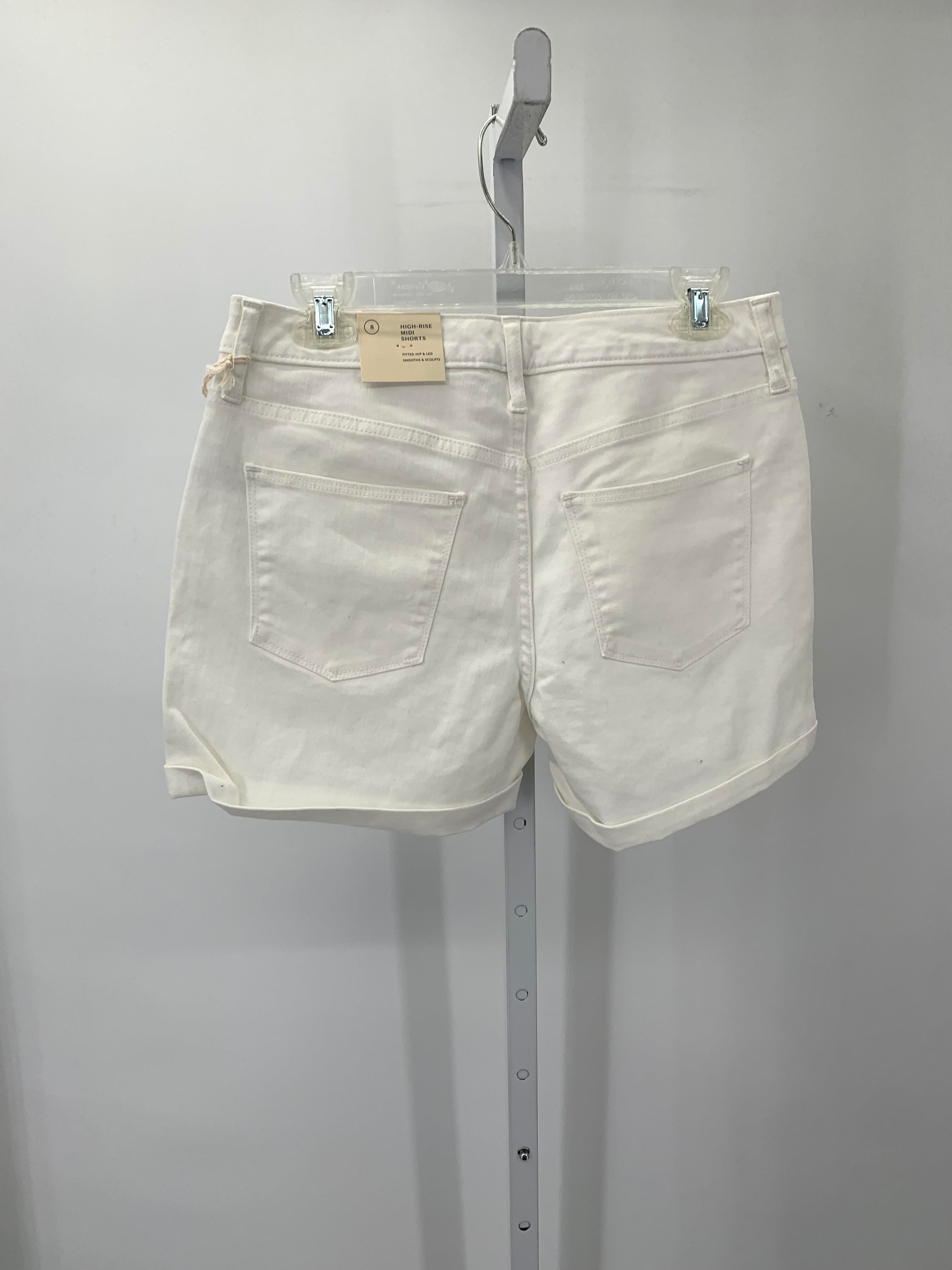 Universal Thread Size 8 Misses Shorts