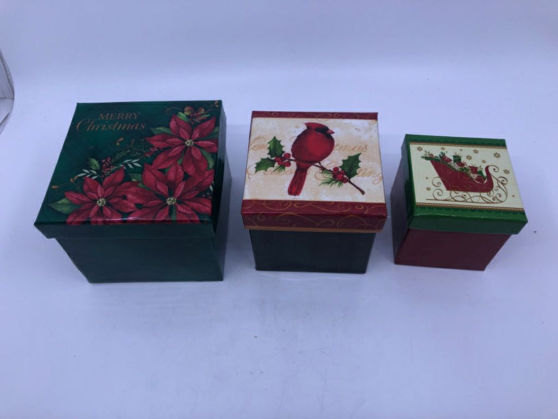 3 MERRY CHRISTMAS NESTING BOXES.