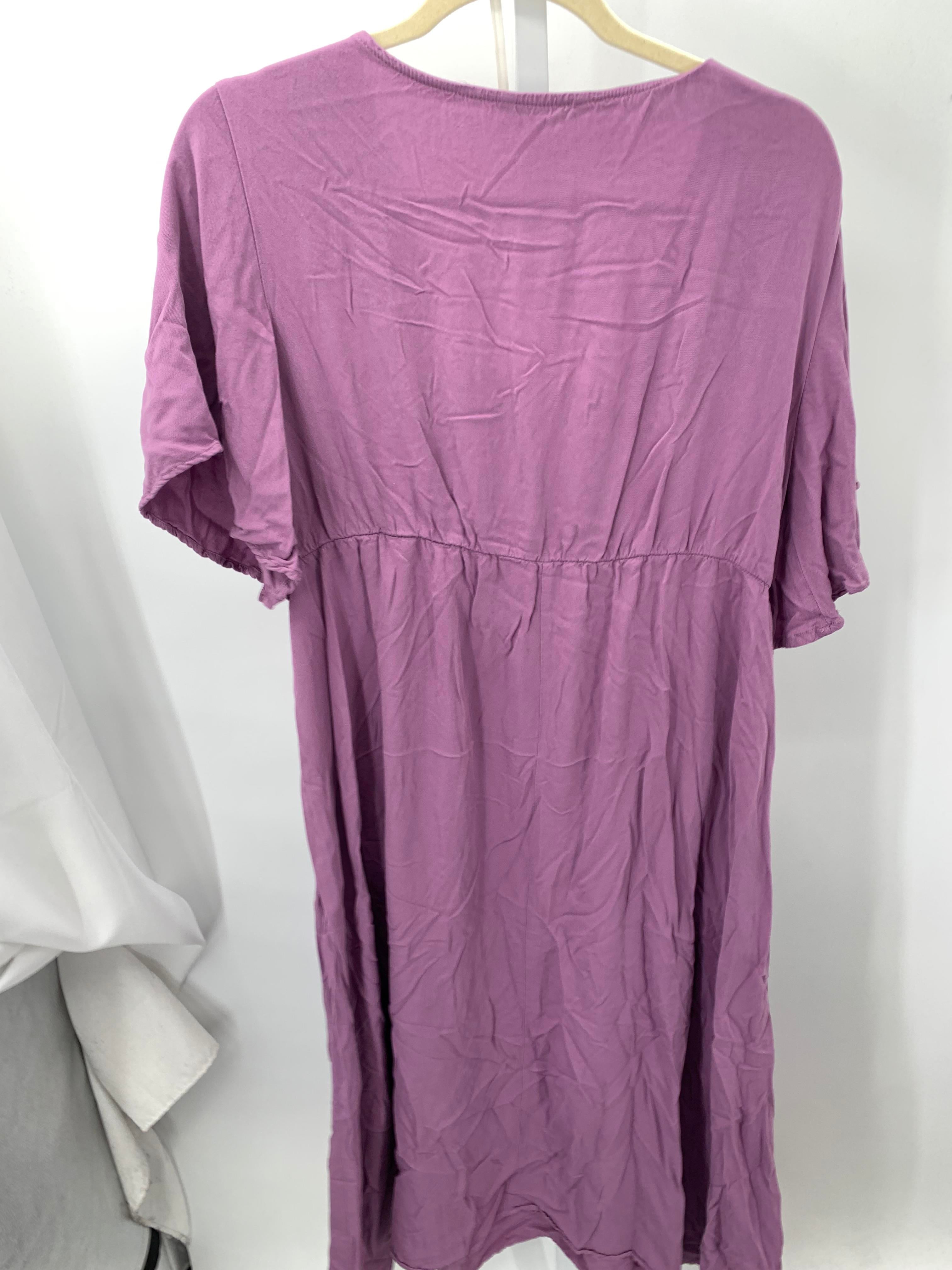 Size 14/16 W Womens Short Sleeve Dress