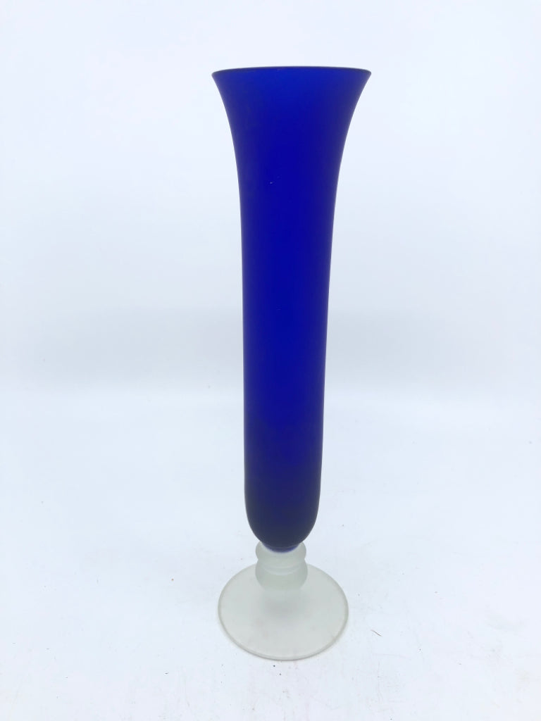 BLUE FROSTED BUD VASE.