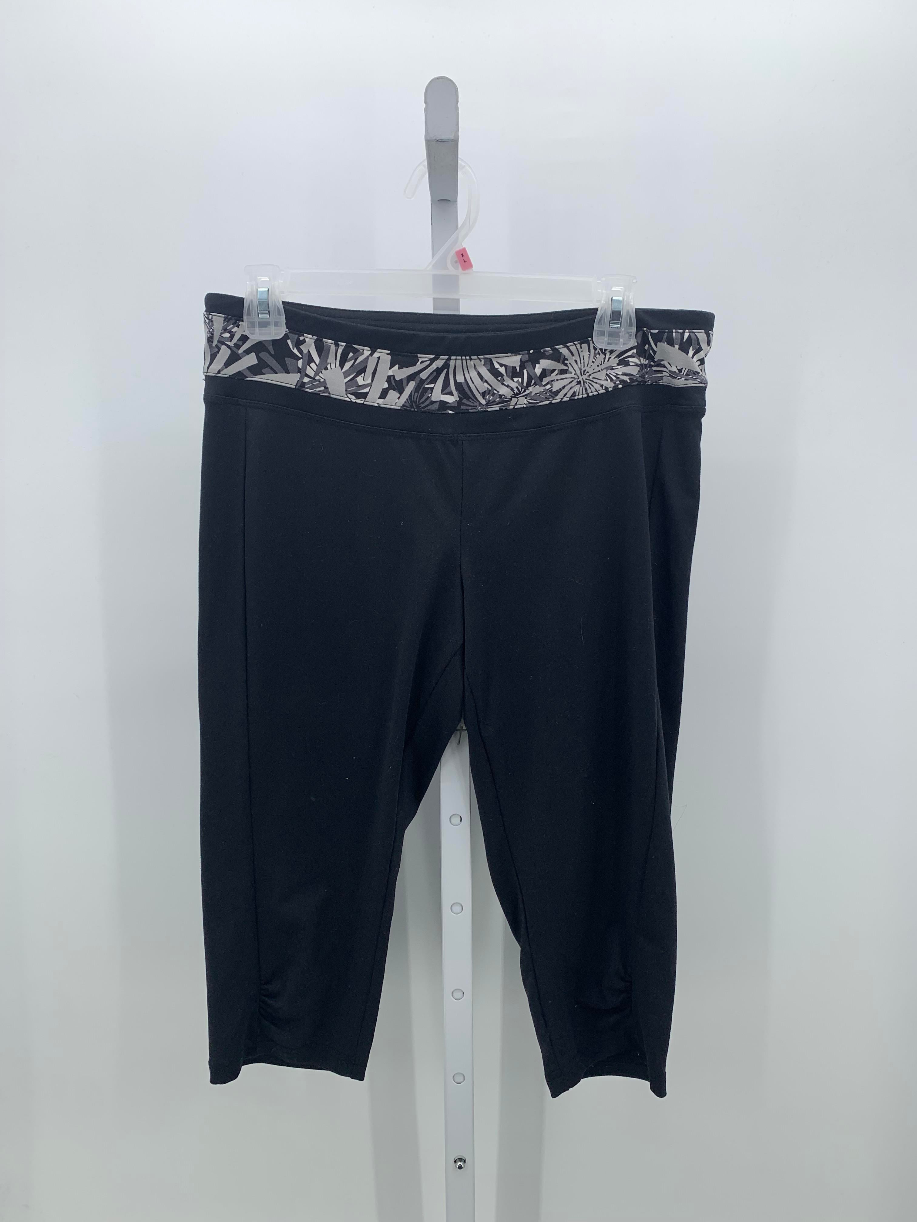 Tek Gear Size Medium Misses Capri Pants