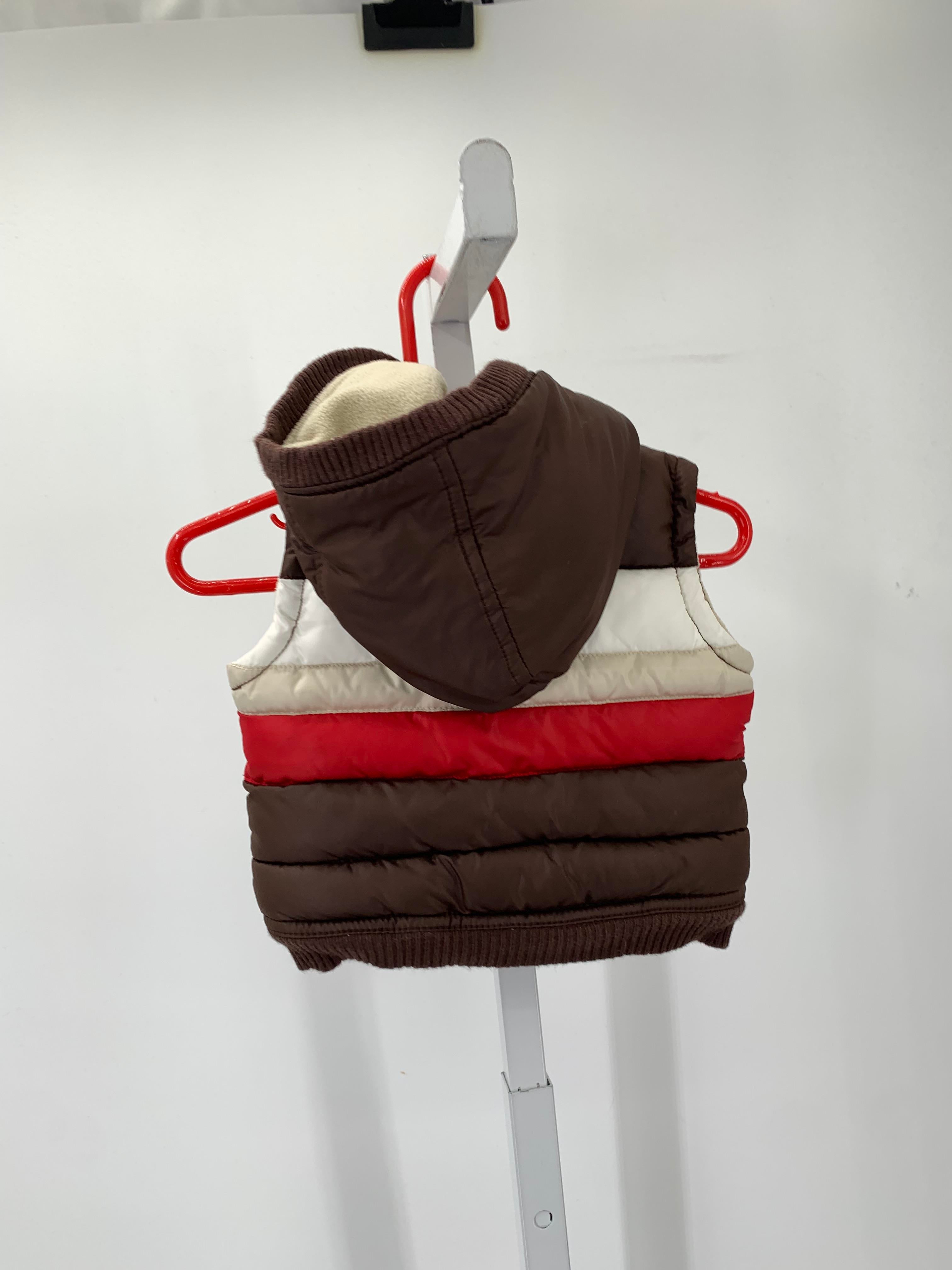 HOODED WHITE RED