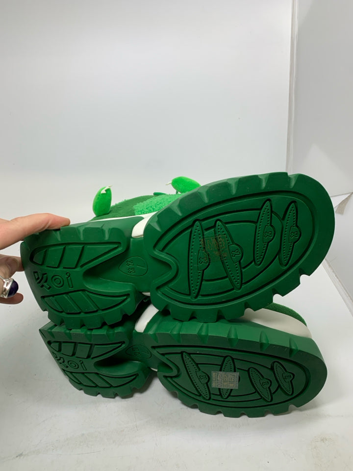 Koi Ketnipz Platform Trainer Shoes- New