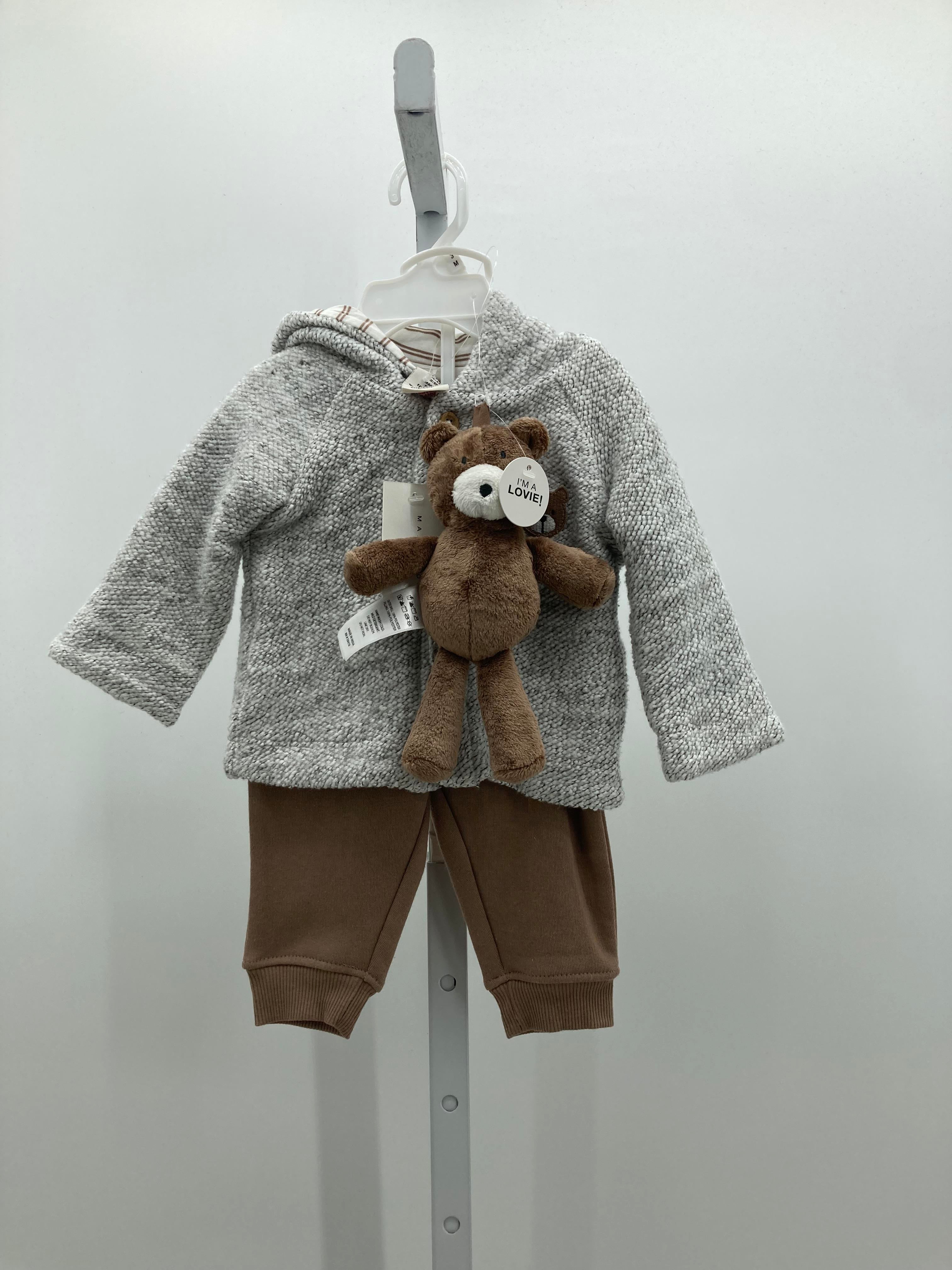 NEW BEAR HOODED SWEATER AND PANTS