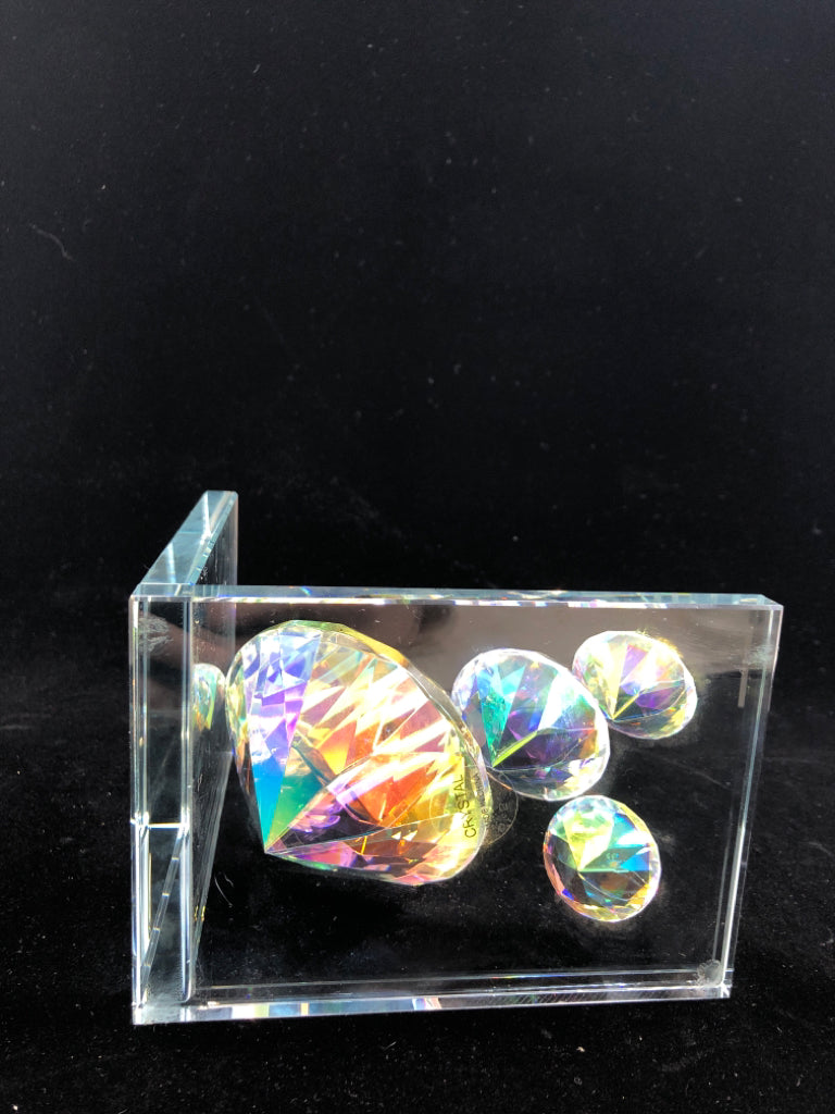 1 CRYSTAL DIAMOND BOOK END.