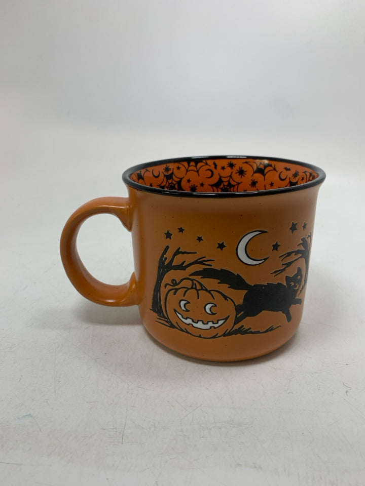 ORANGE JACK O LANTERN AND BLACK CAT LARGE MUG.