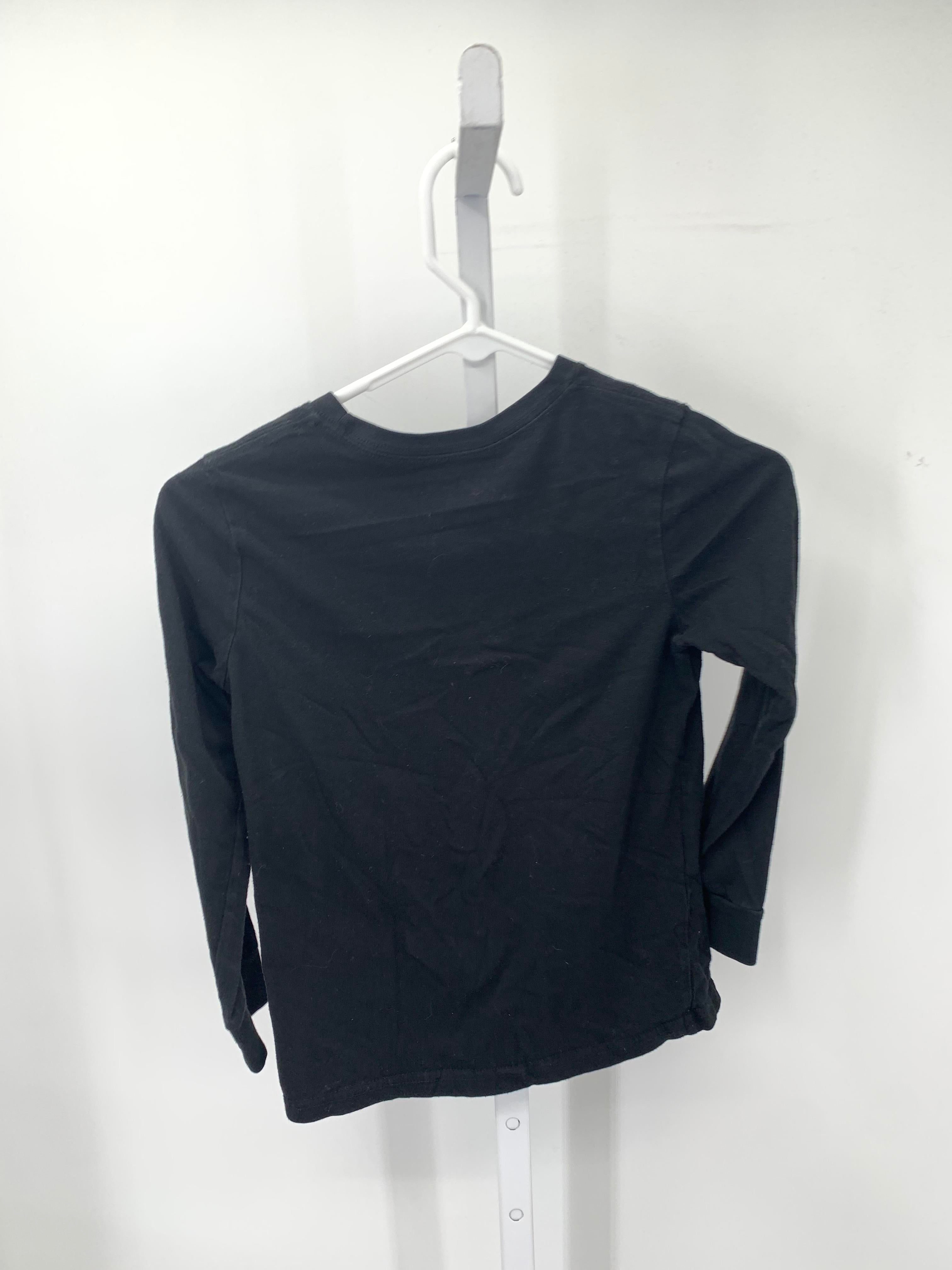 CREW NECK KNIT.