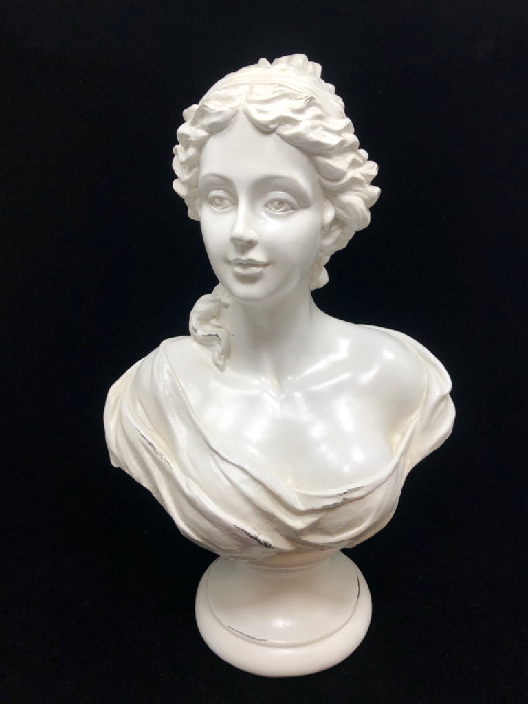 WHITE RESIN BUST FIGURINE.