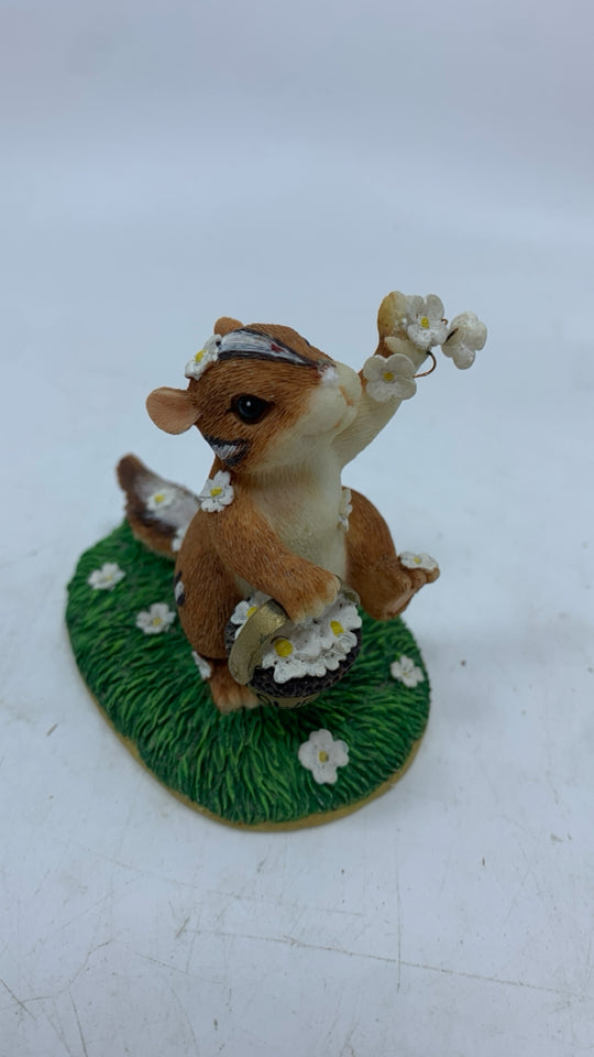"WEDDING DAY BLOSSOMS" CHARMING TAILS FIGURE.