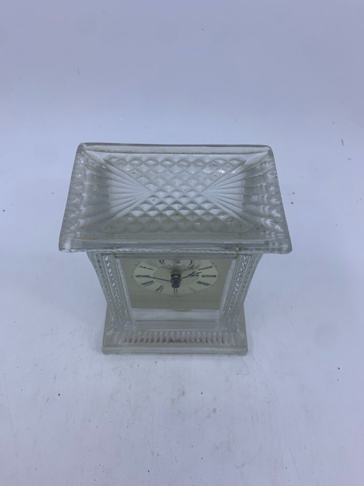 VTG CRYSTAL DESK CLOCK.