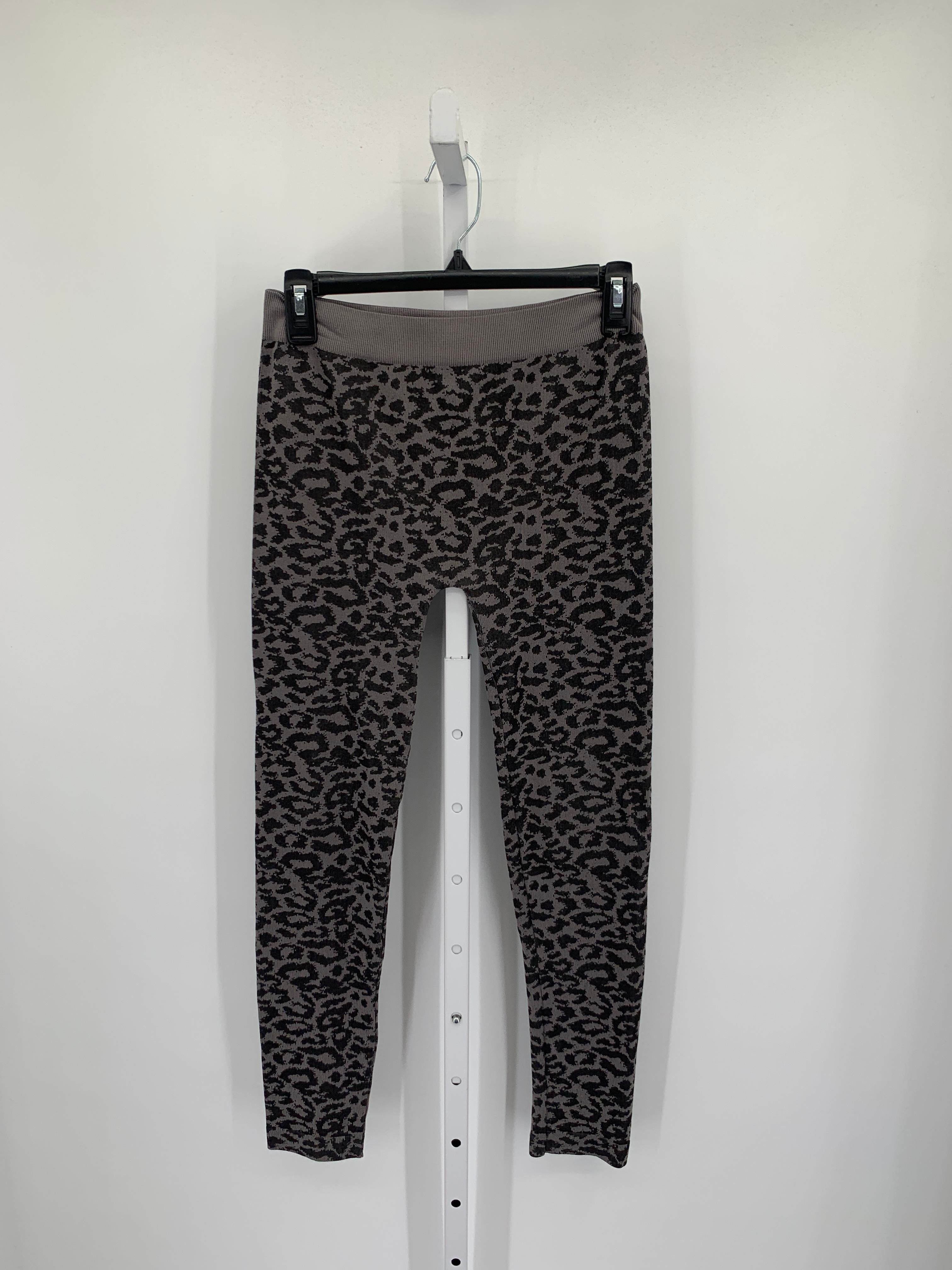 Poof Size M/L Juniors Leggings