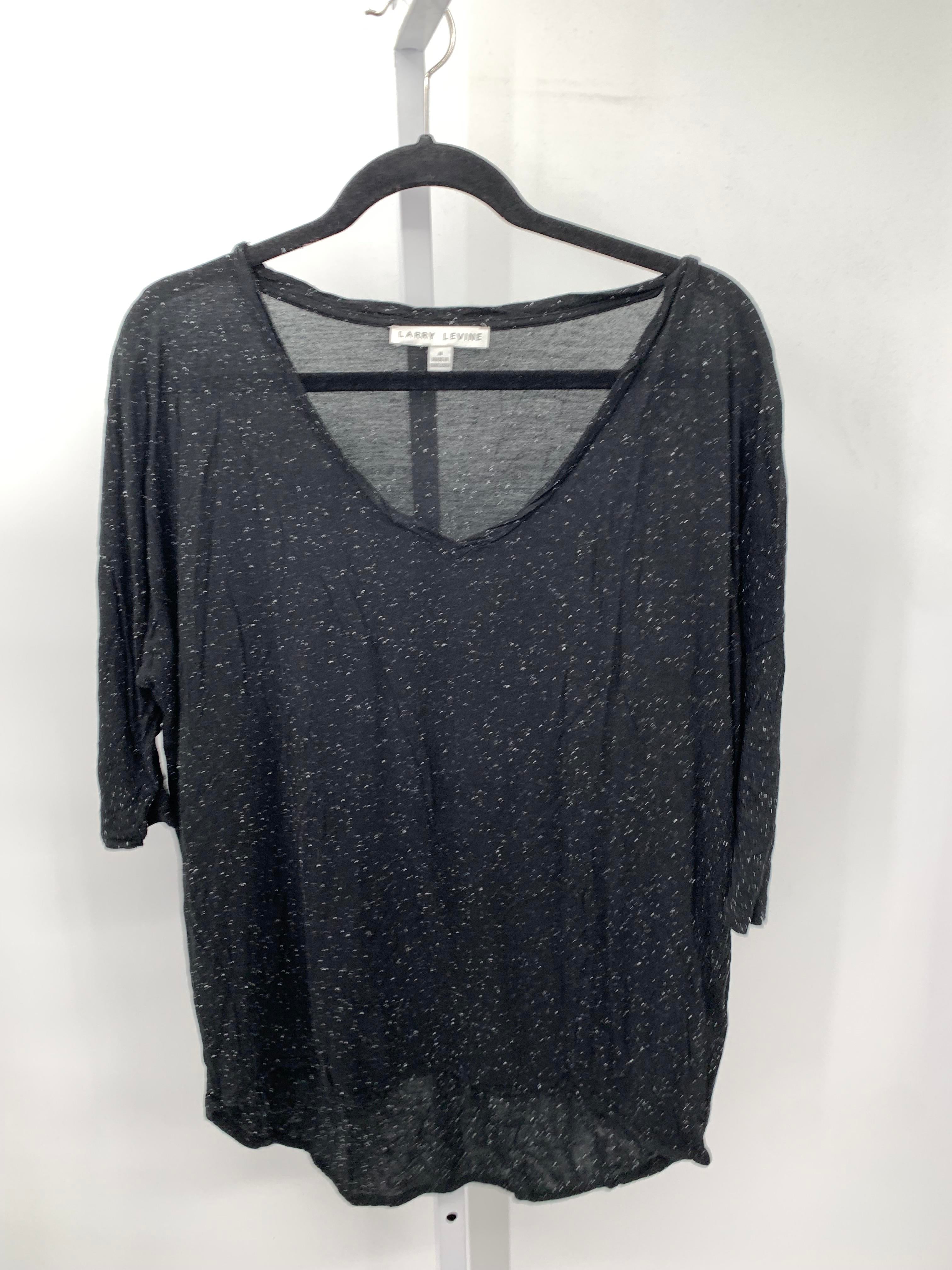 Larry Levine Size Medium Misses Short Sleeve Shirt