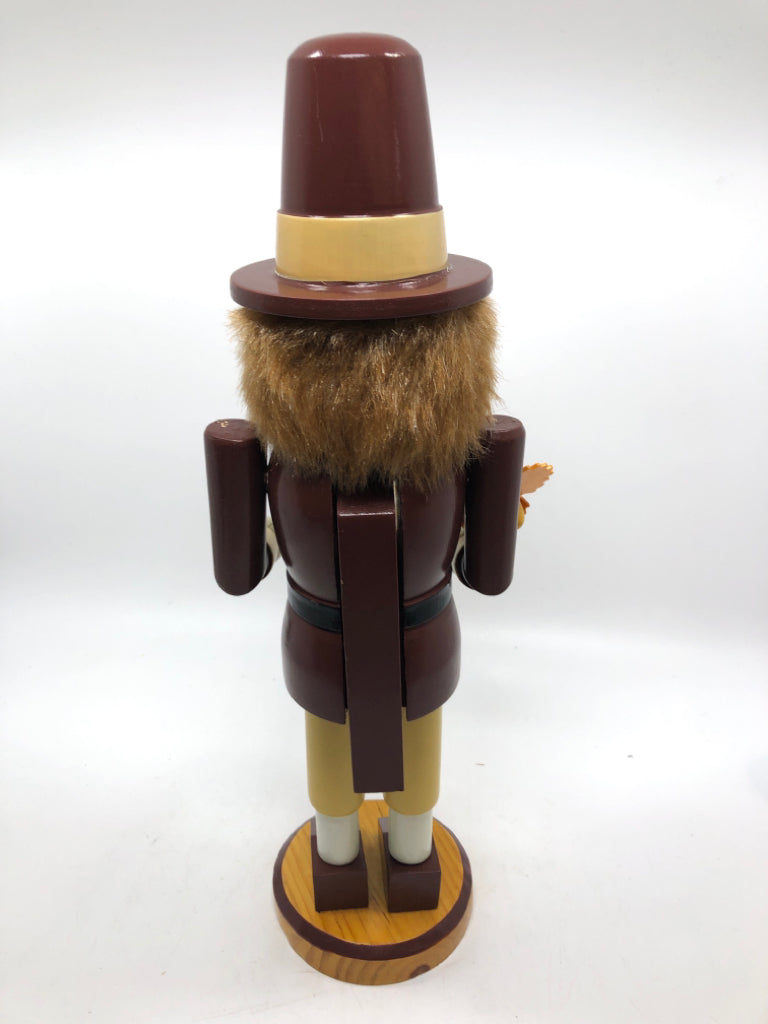 PILGRIM NUTCRACKER.